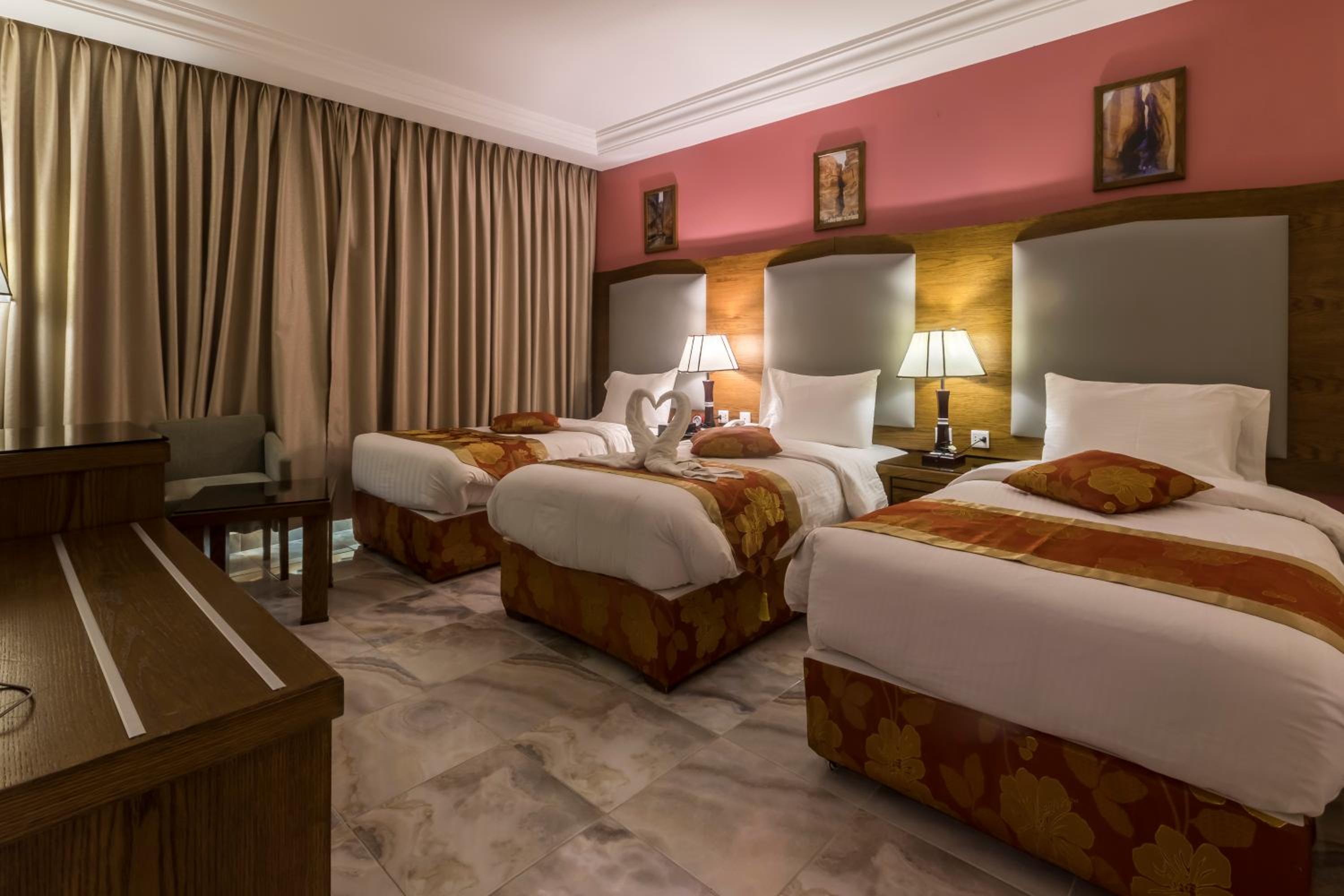 Triple Room - Photo 3