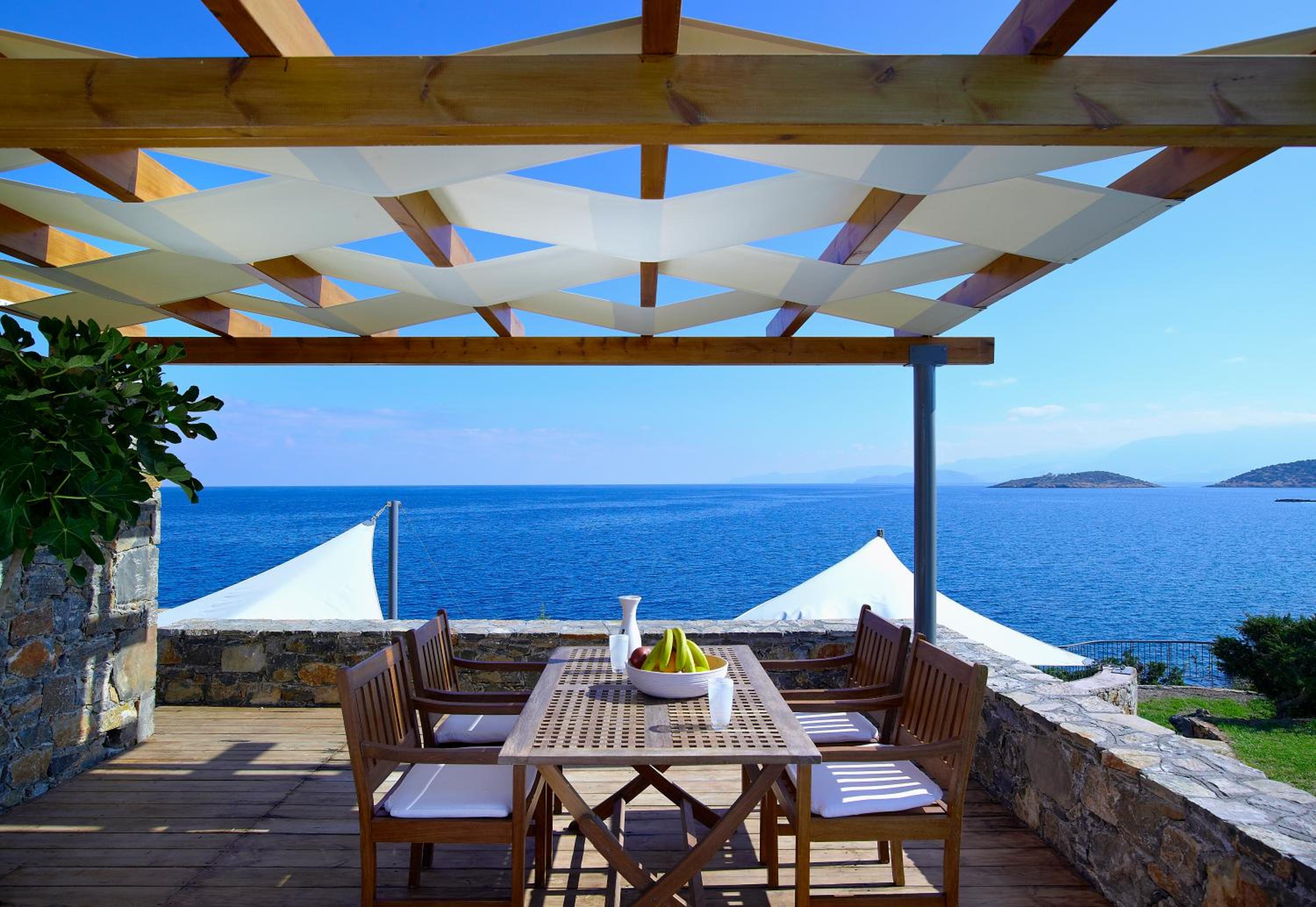 Thalassa - 3 Bedroom Villa with Private Pool - Seafront