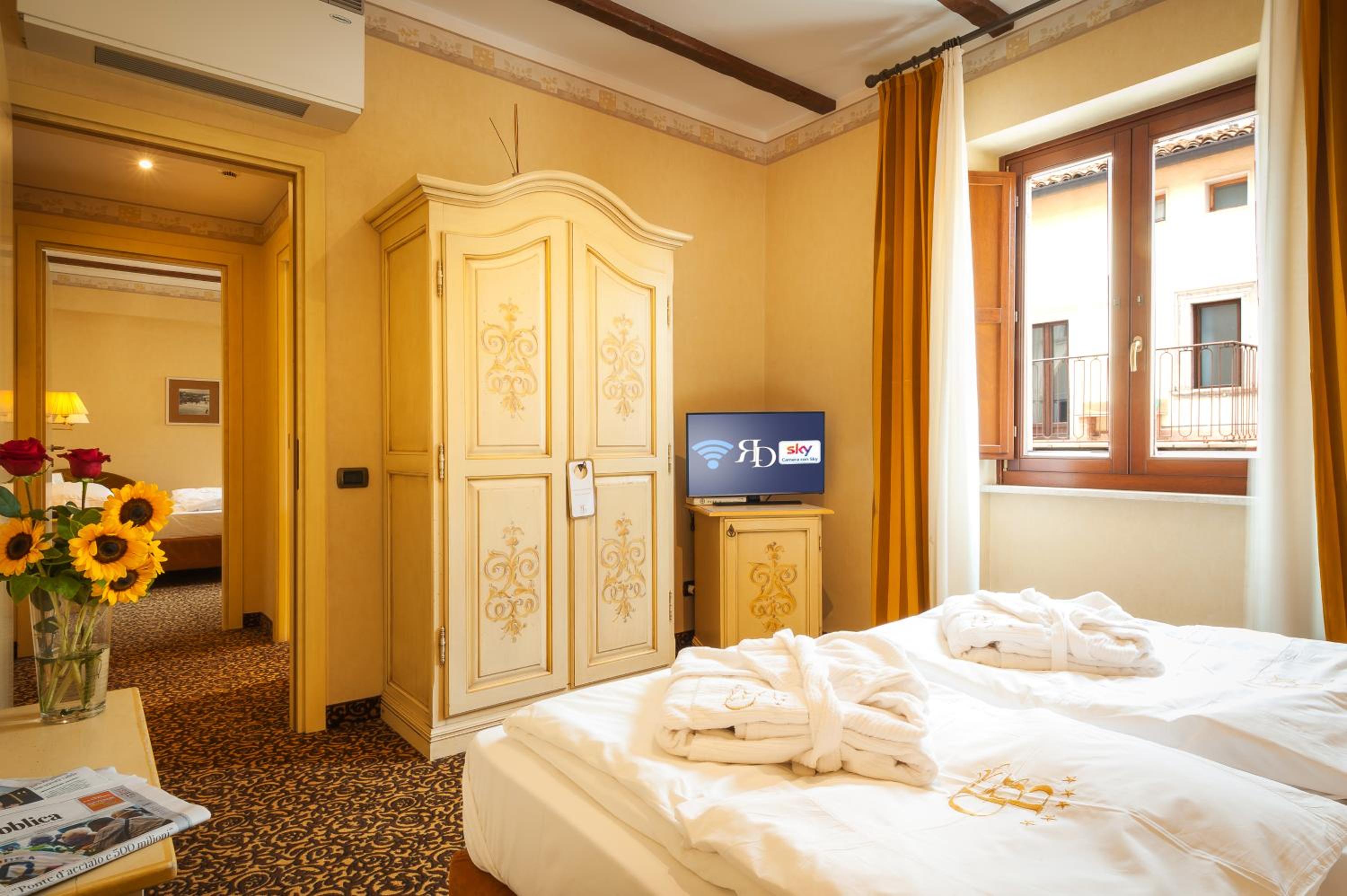 Two Connecting Double Rooms photo 1
