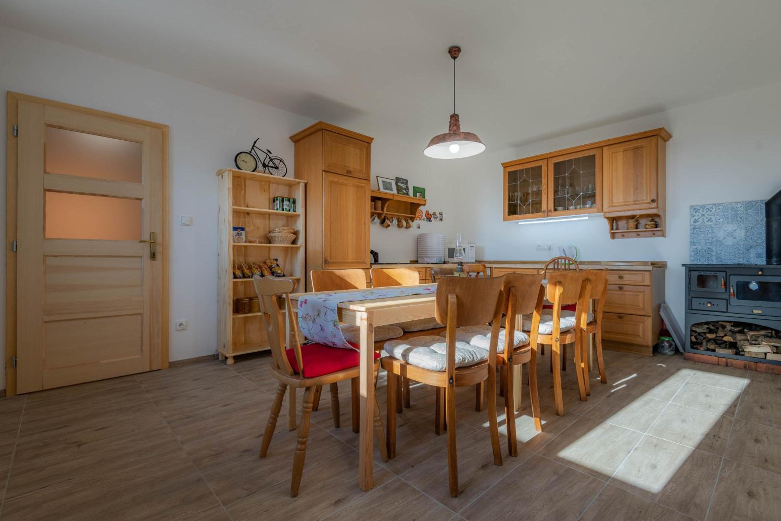 Apartment - Photo 9