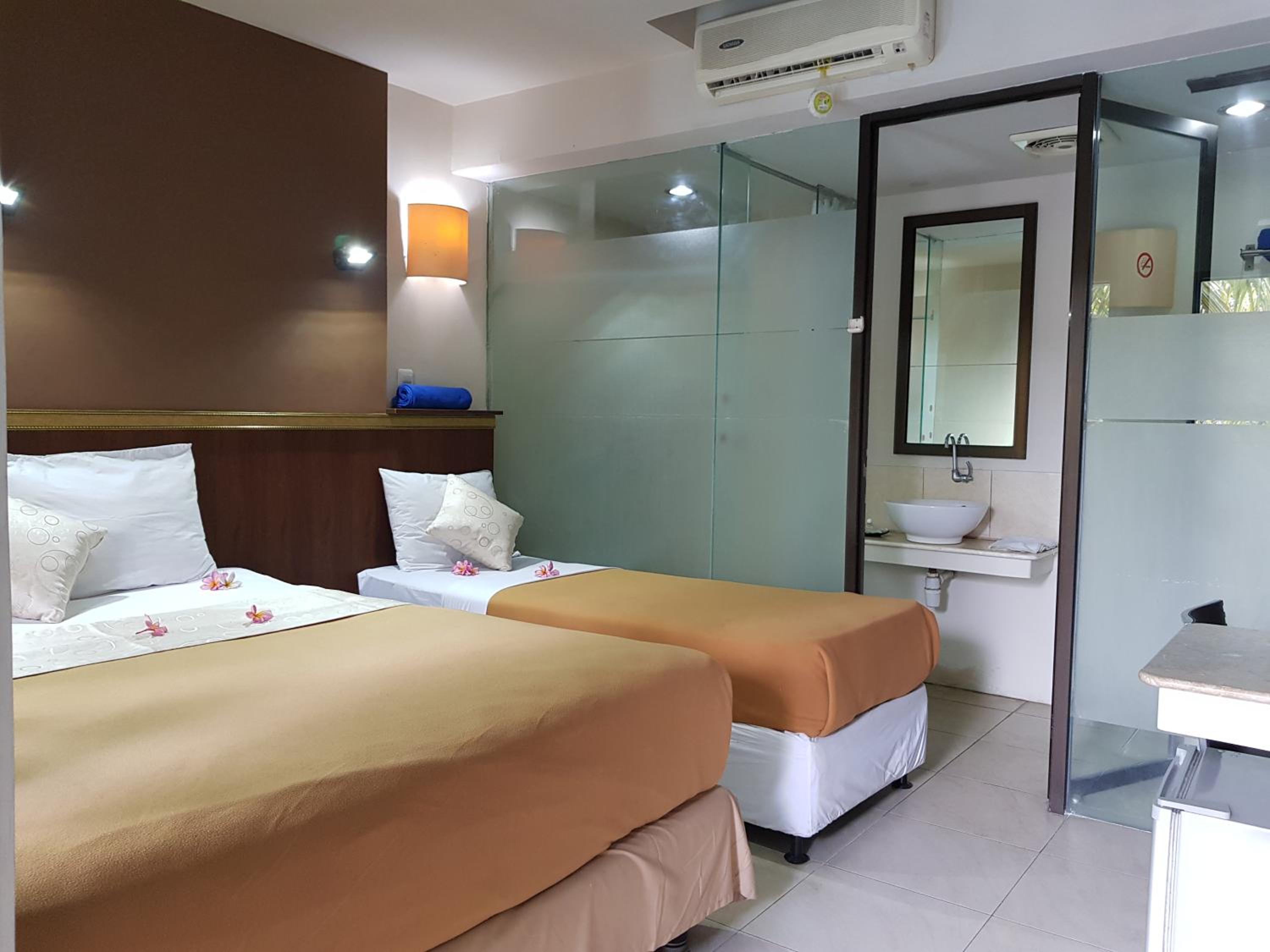 Deluxe Triple Room photo 2