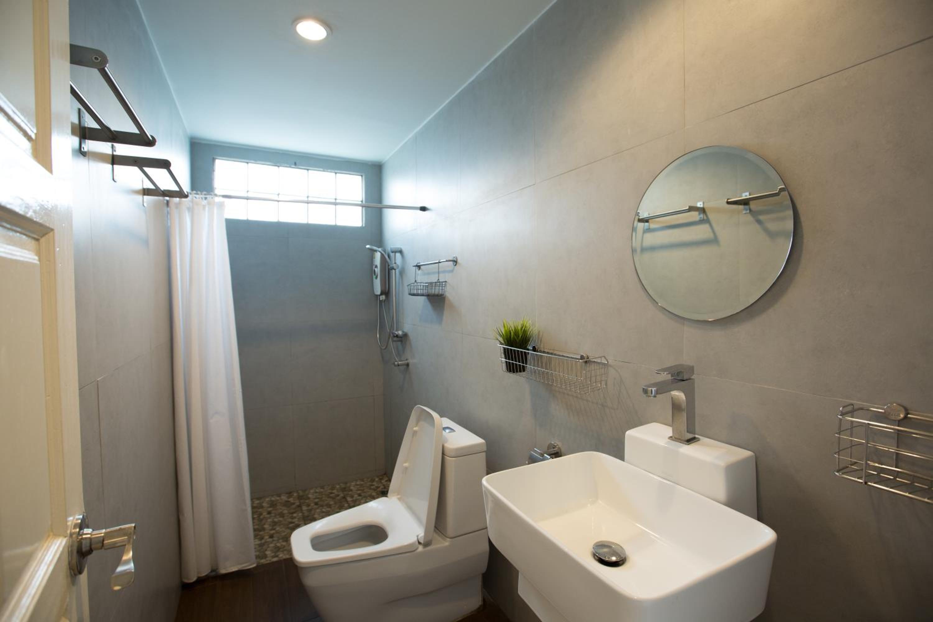 Deluxe Double Room with Balcony photo 2