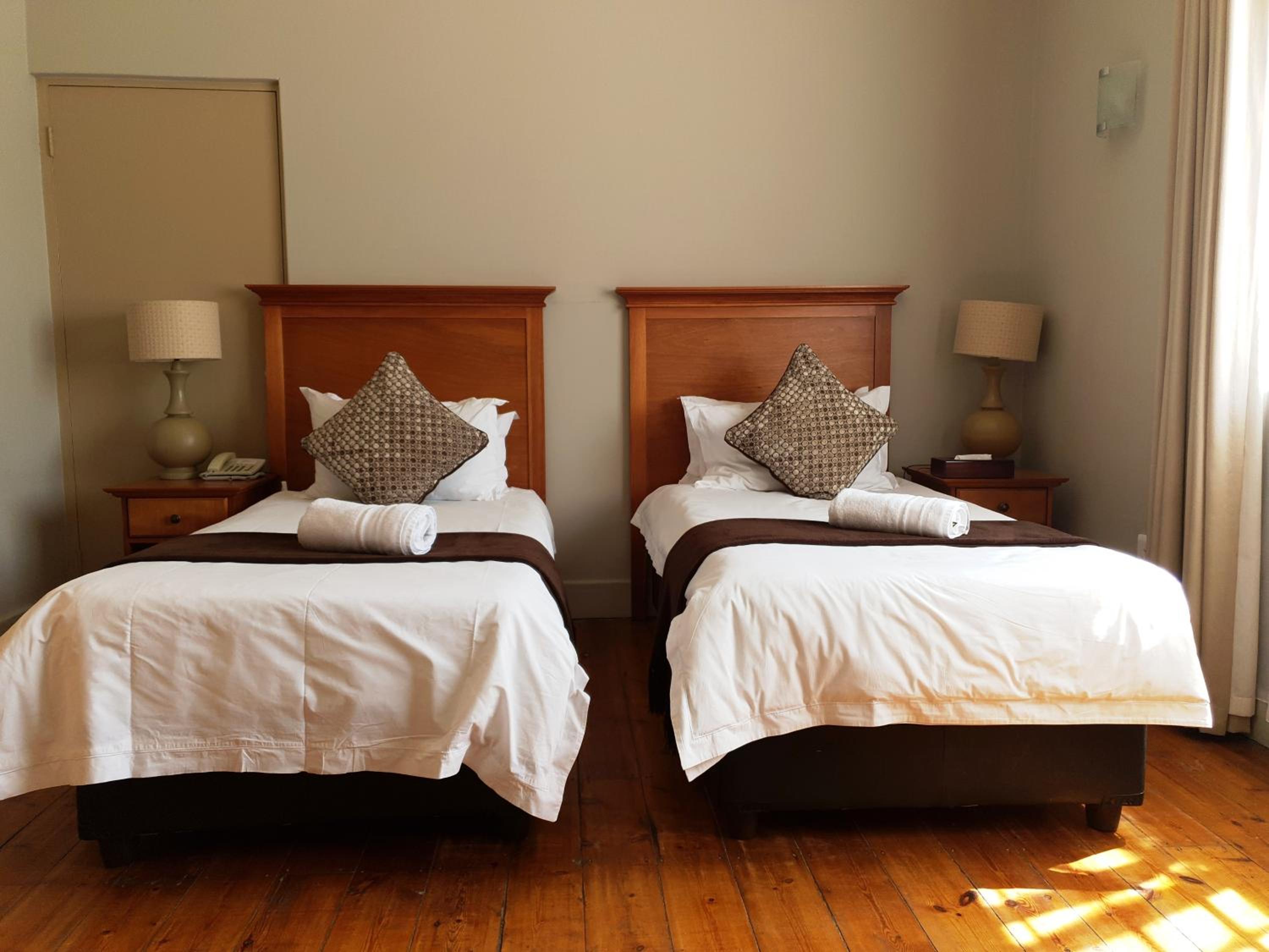 Twin Room - Photo 1