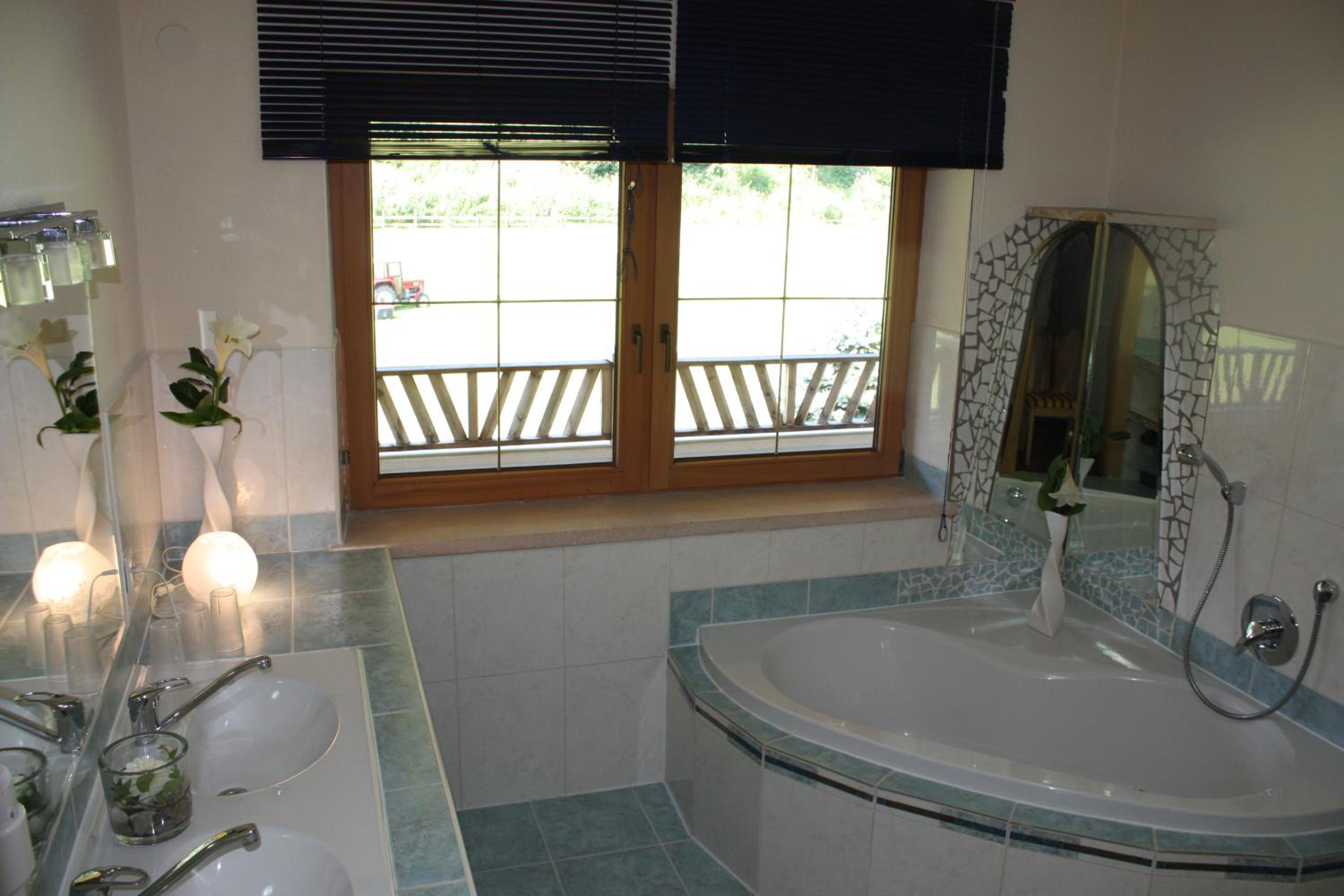 Comfort Family Room - Photo 8