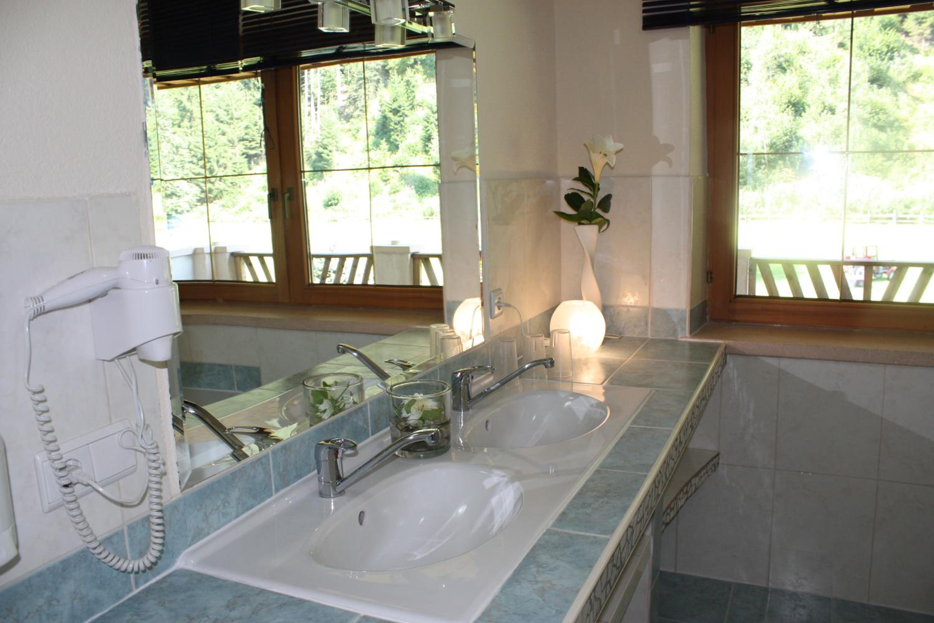 Comfort Family Room - Photo 9