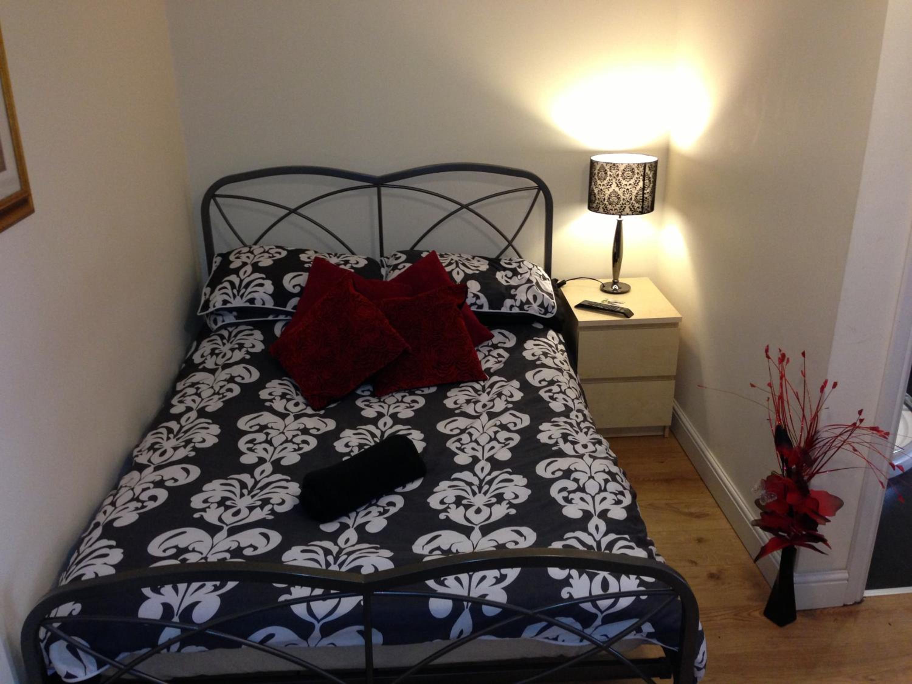 Comfort Family Room with En-Suite photo 1