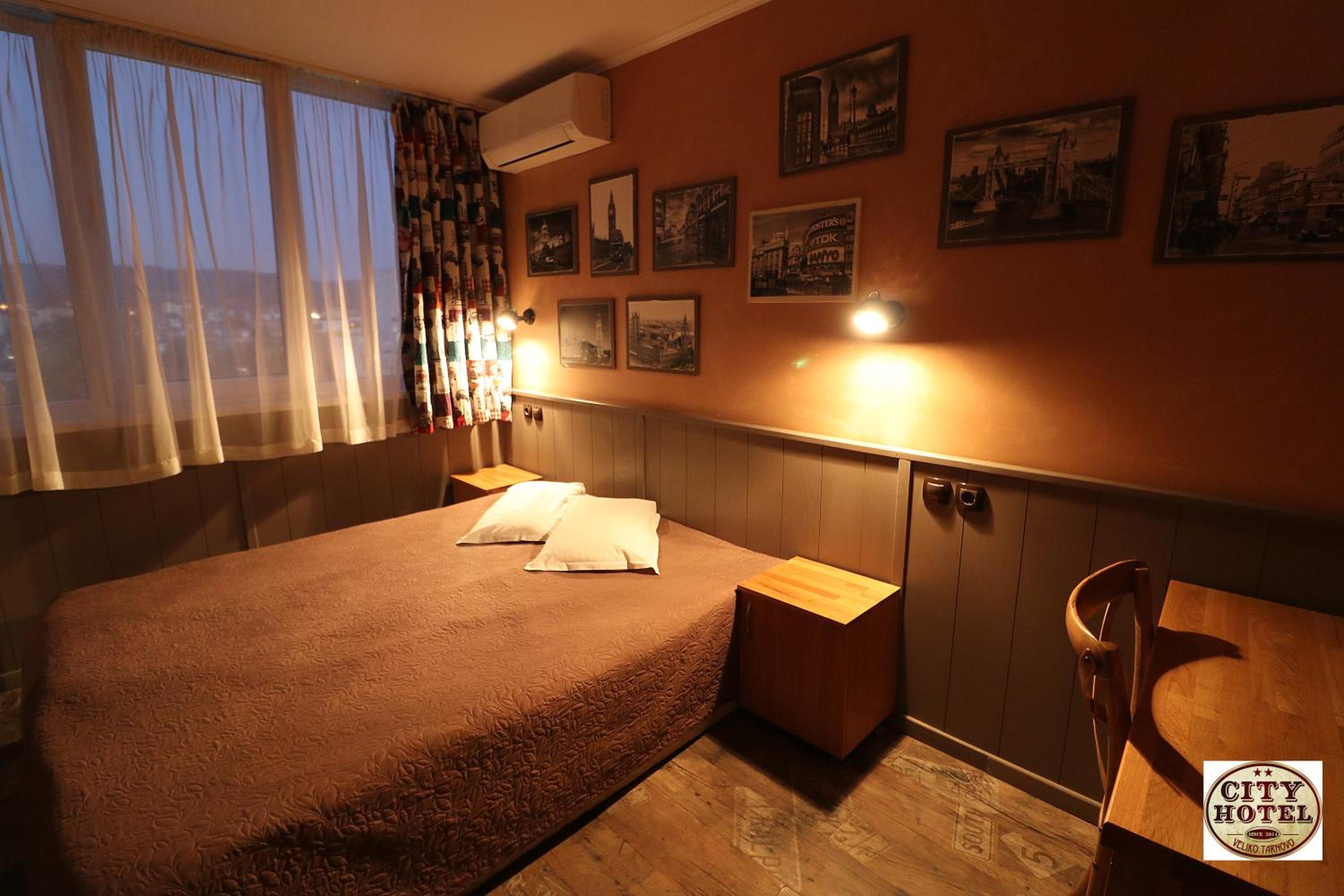 Twin Room - Photo 8