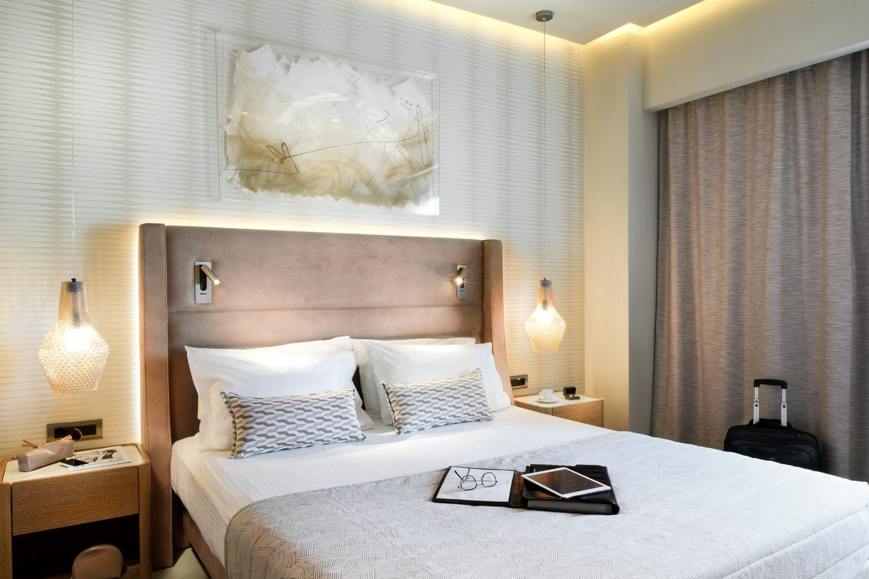Deluxe Double or Twin Room - Photo 1