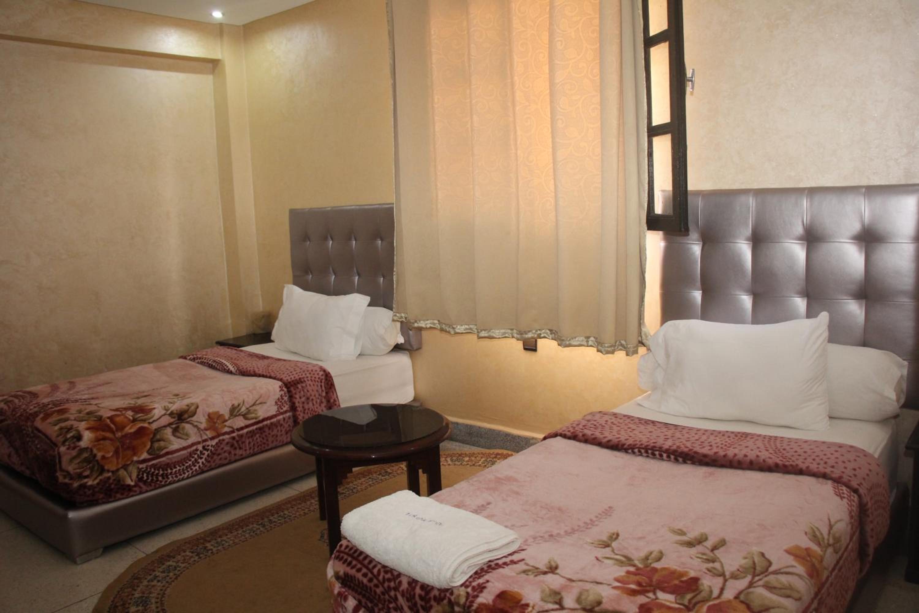 Twin Room - Photo 4