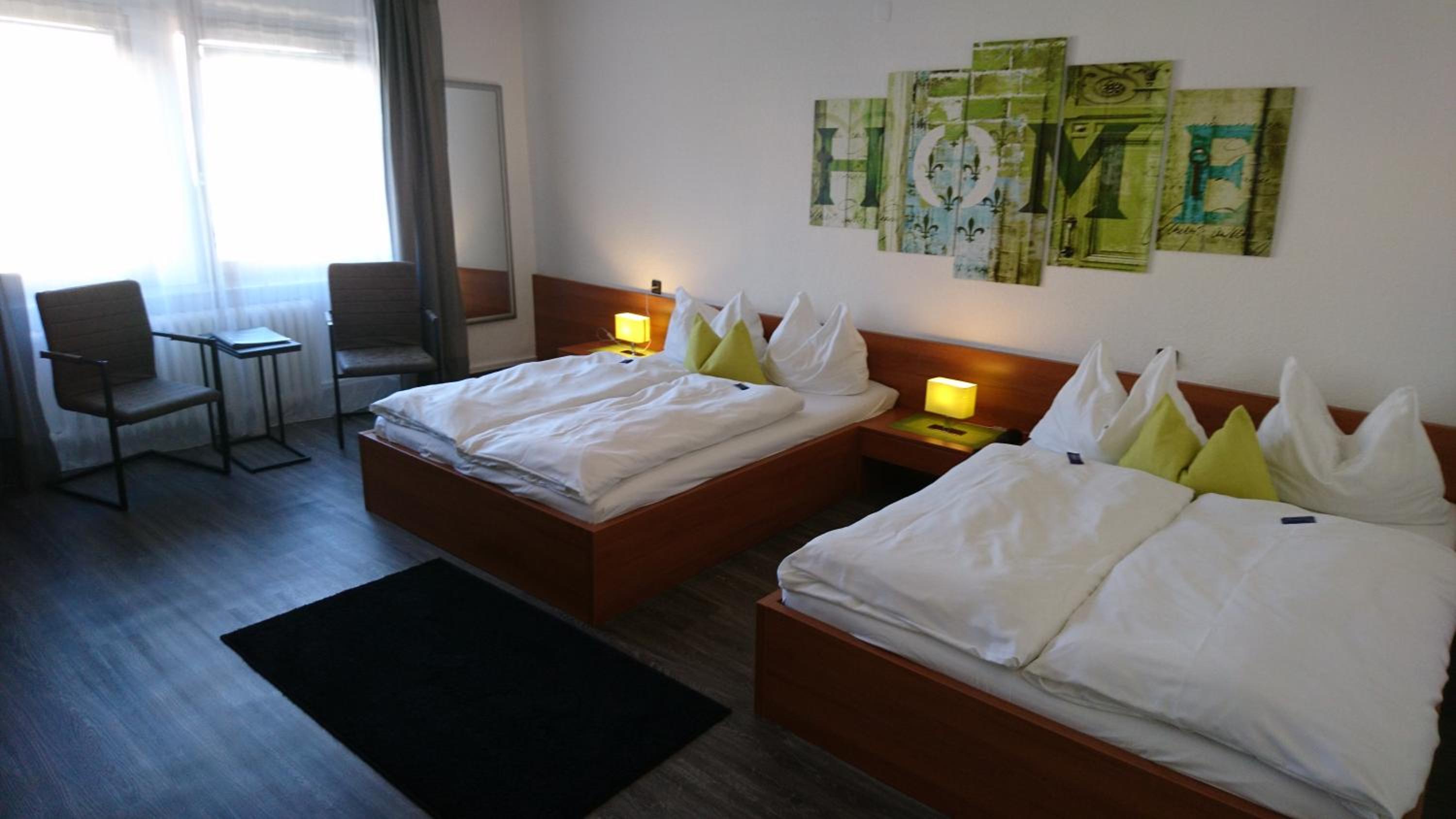 Comfort Family Room photo 1