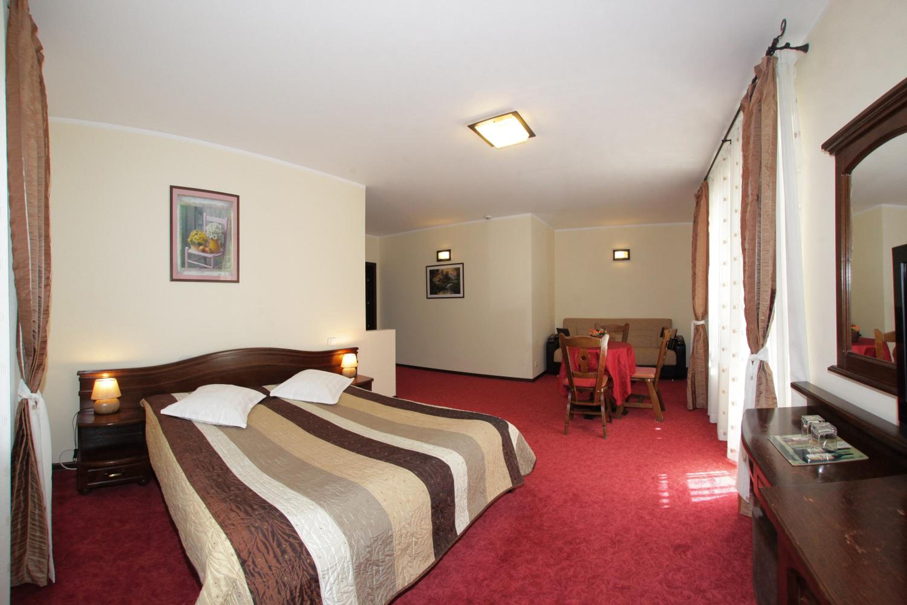 Triple Room photo 3