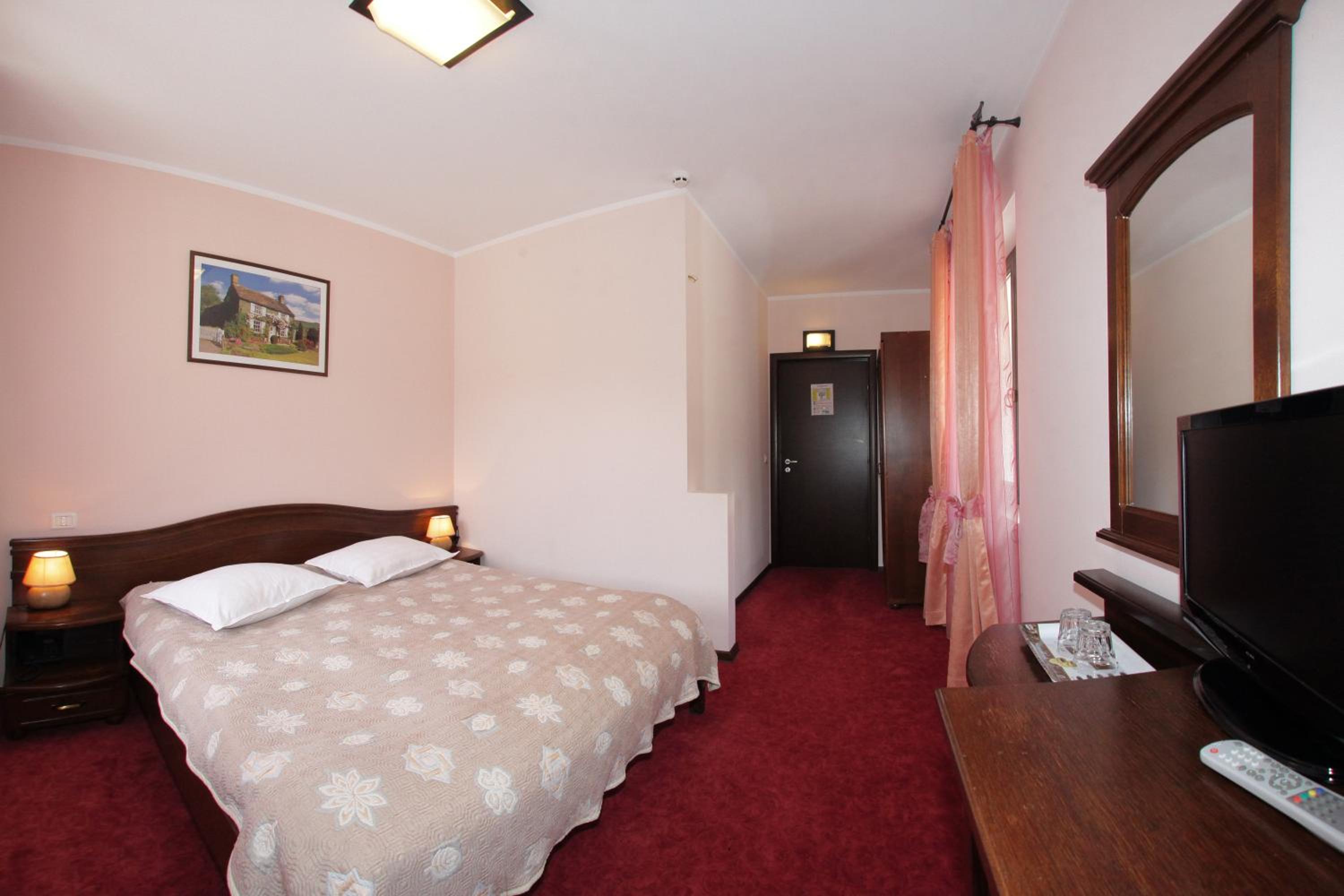 Two-Bedroom Suite photo 1