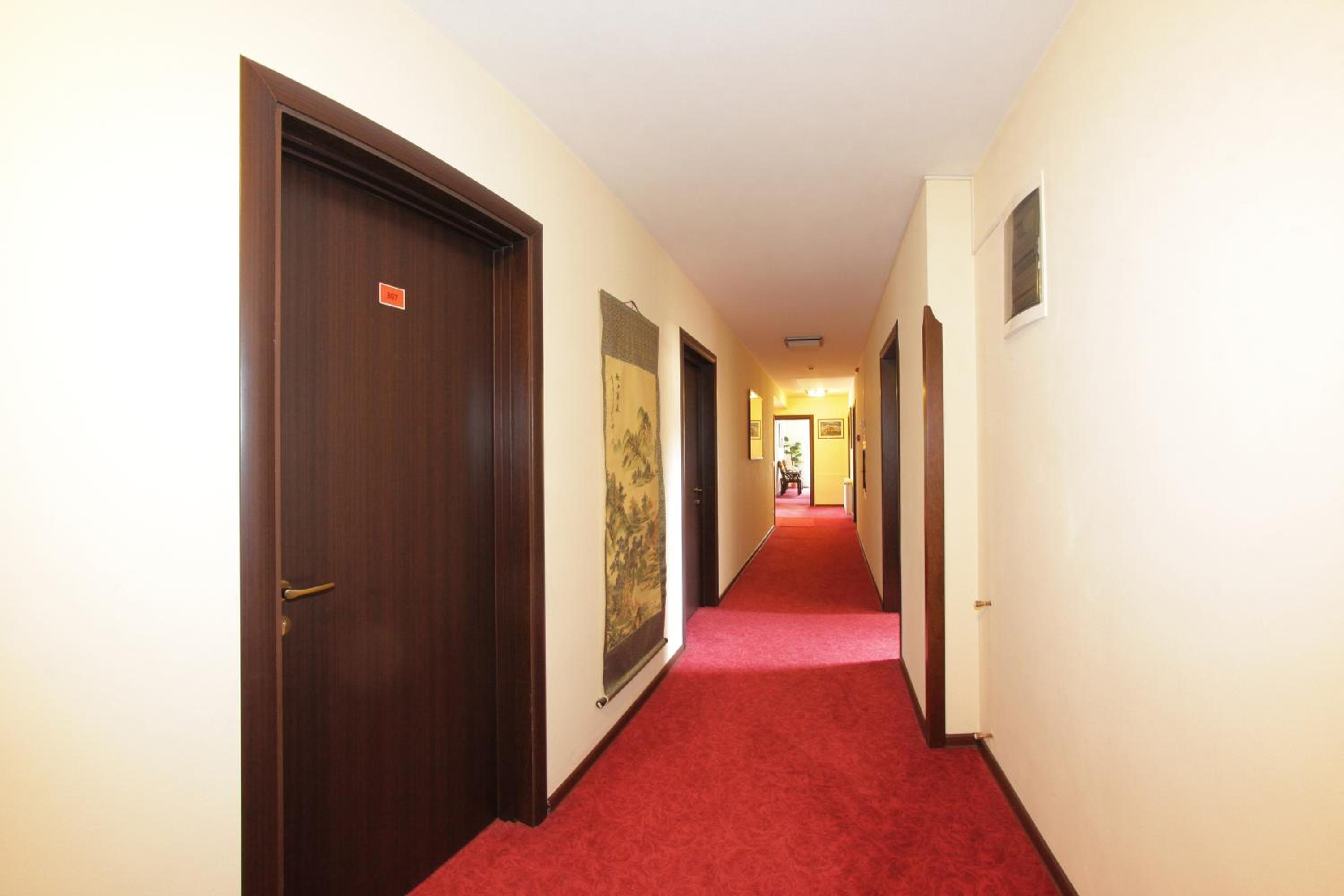 Two-Bedroom Suite photo 2