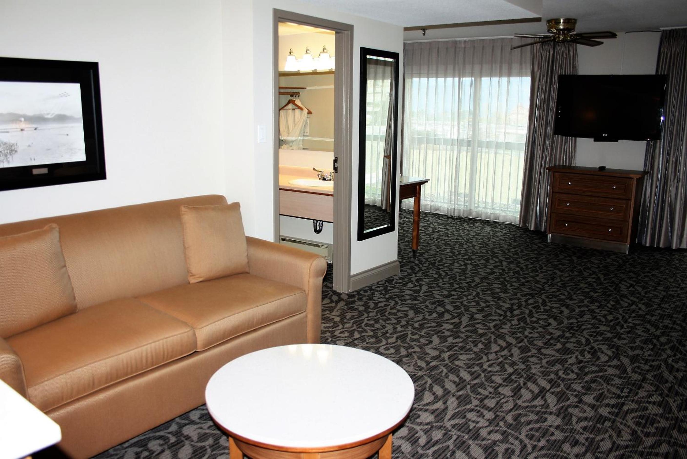 Executive Suite photo 2