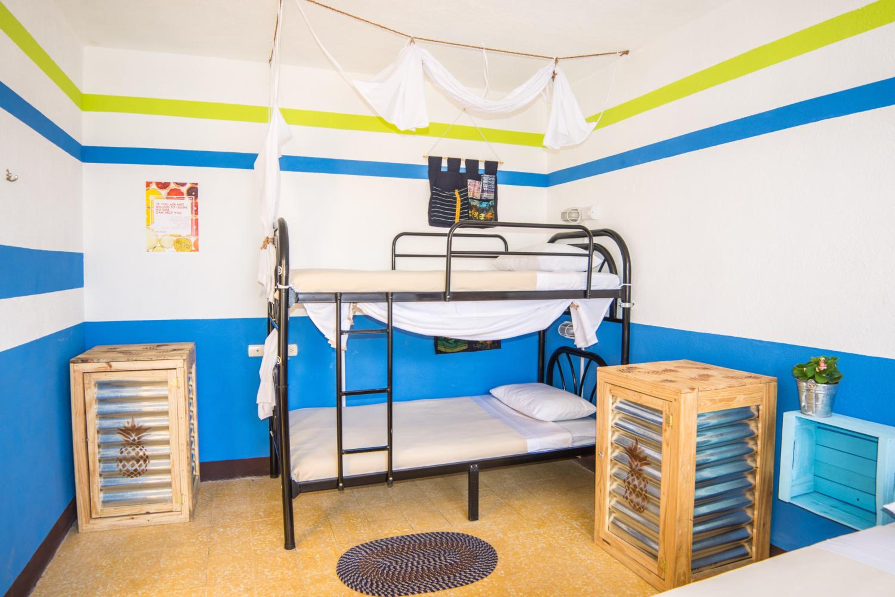 Deluxe Family Suite photo 2
