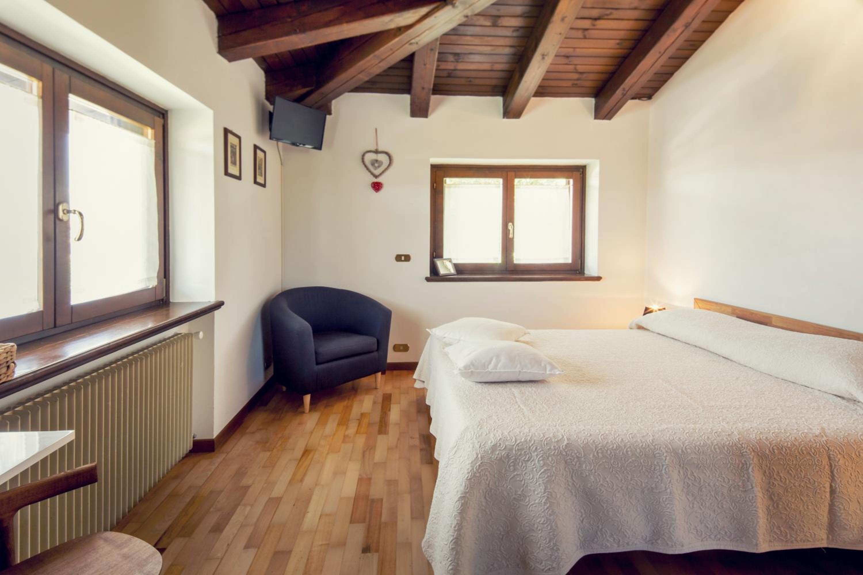 King Room with Garden View - Photo 4