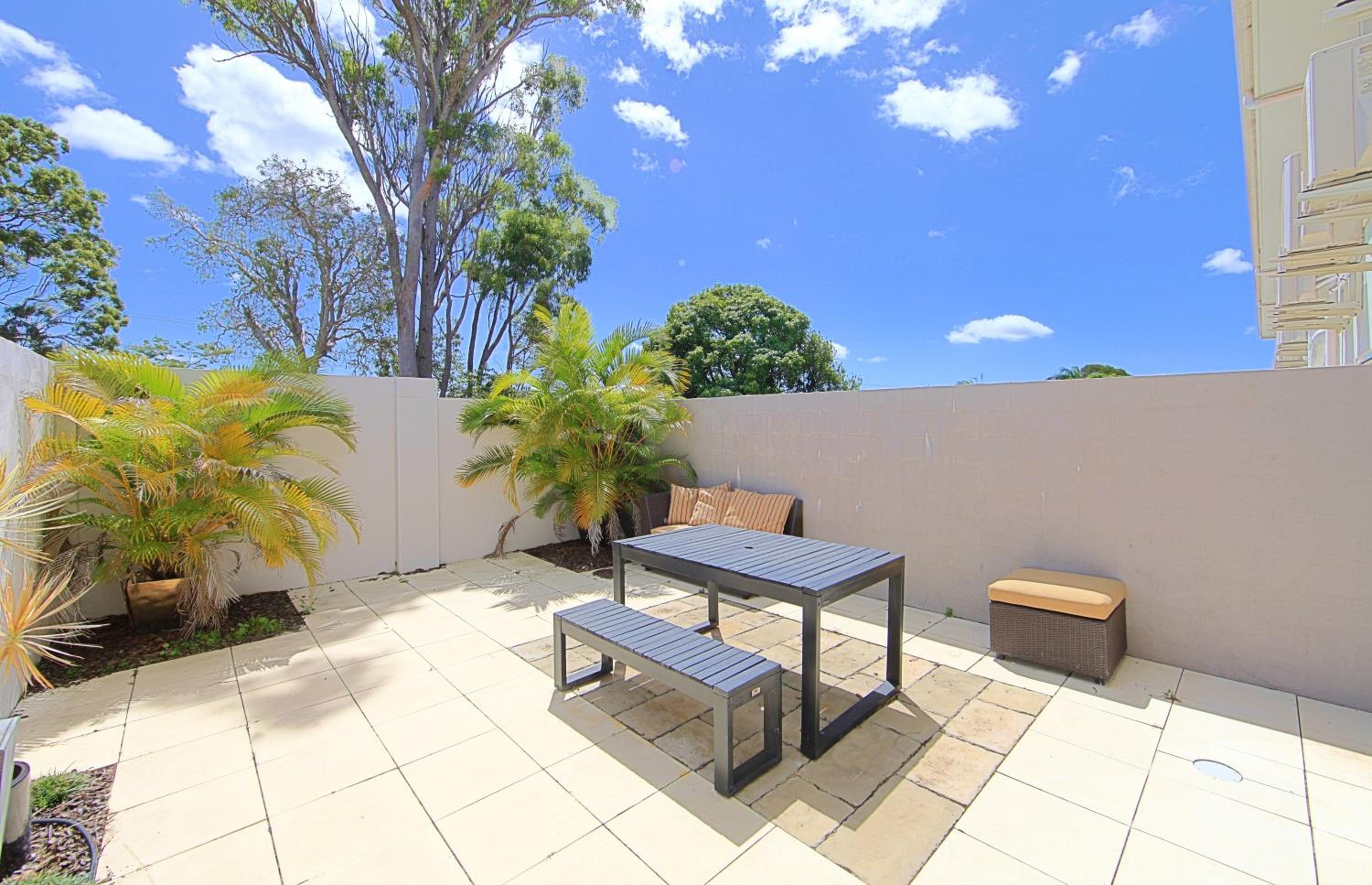 2 Bedroom Apartment - Overnight photo 3