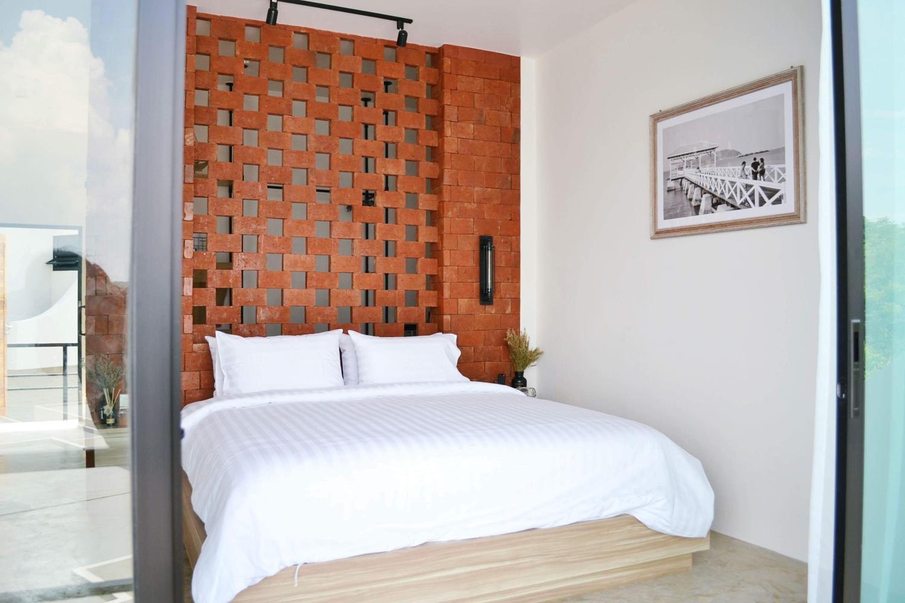 Deluxe Double Room with Sea View