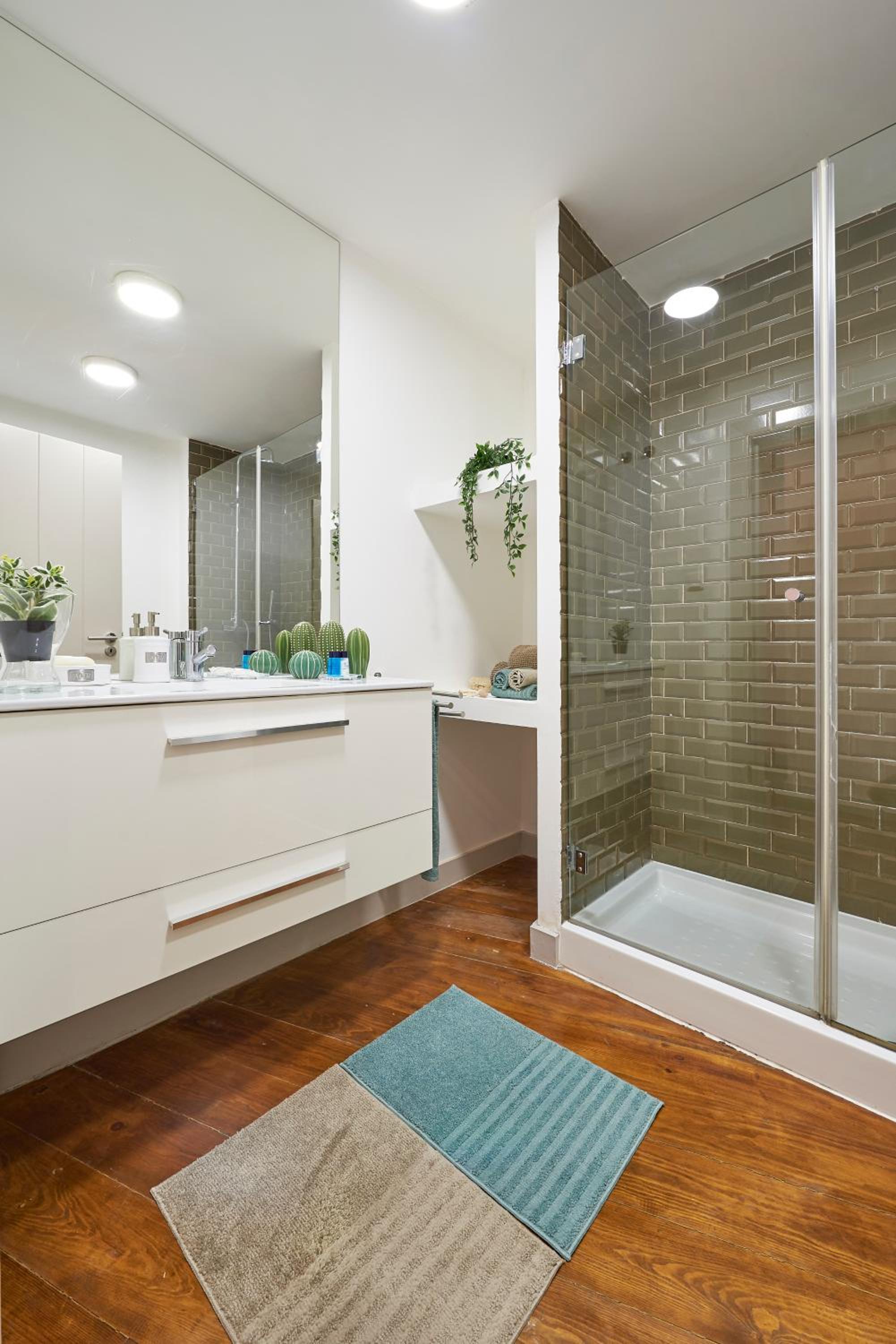 Two-Bedroom Apartment - Photo 13