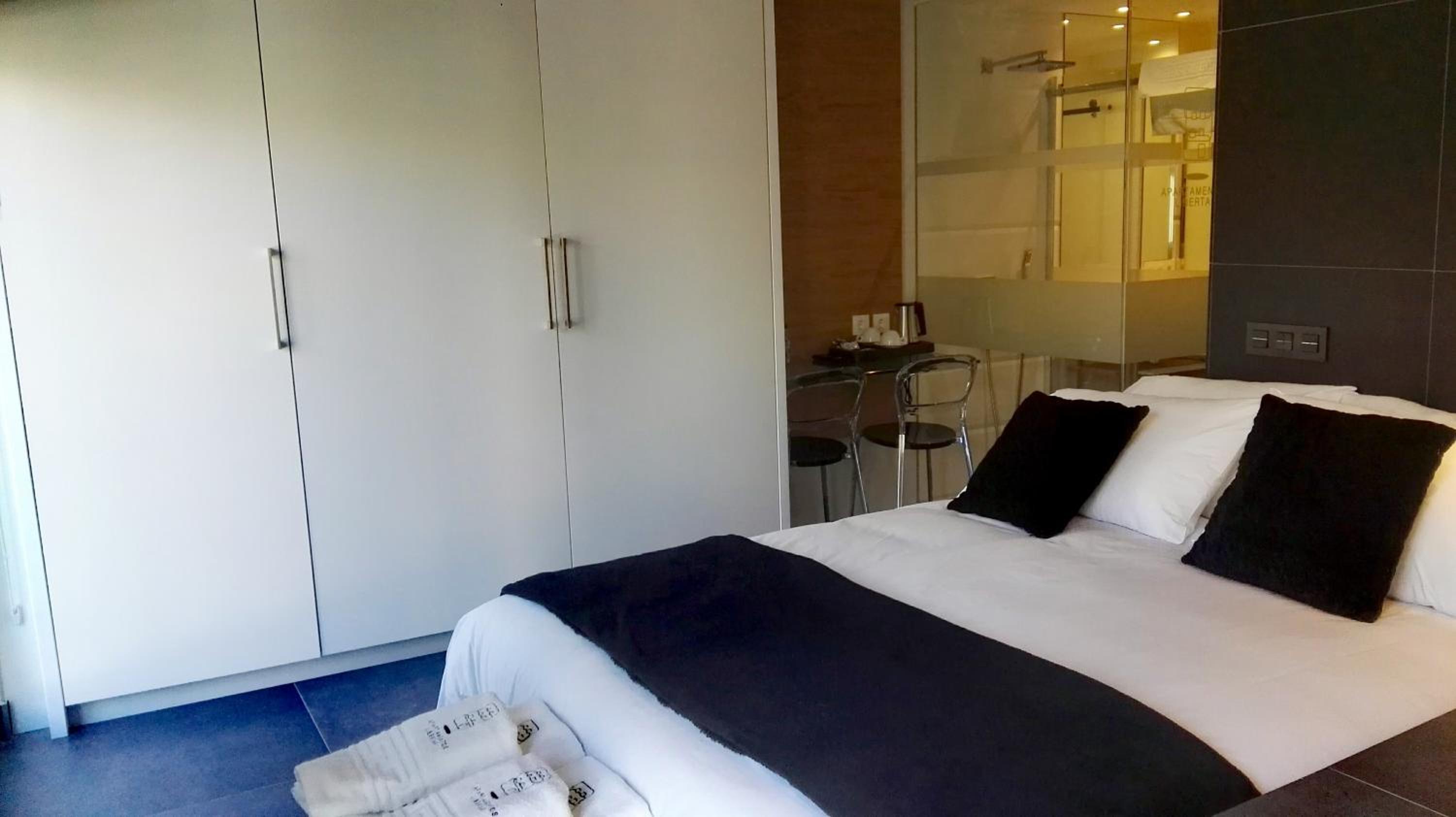 Suite with City View photo 2