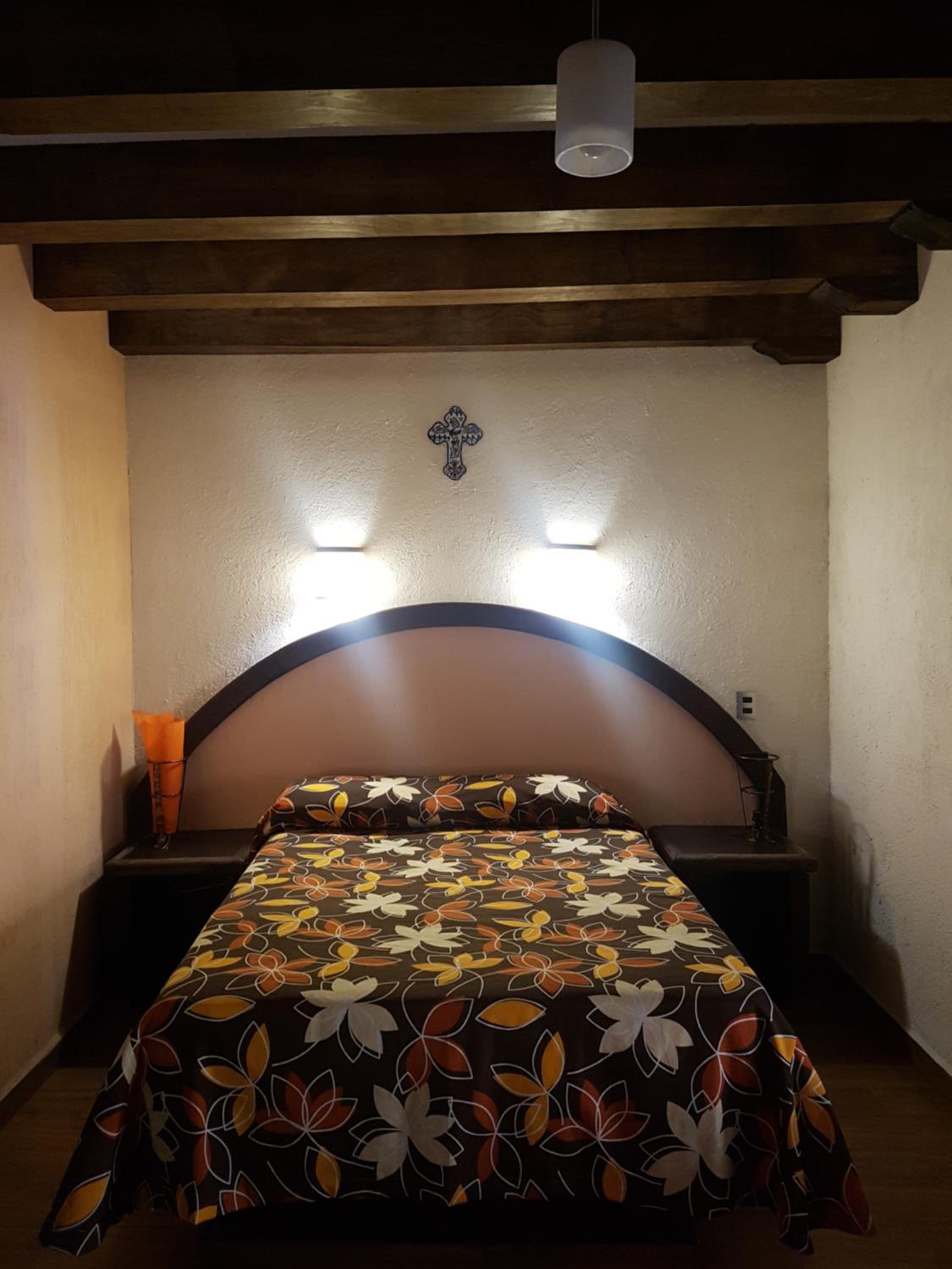 Double Room - Photo 3
