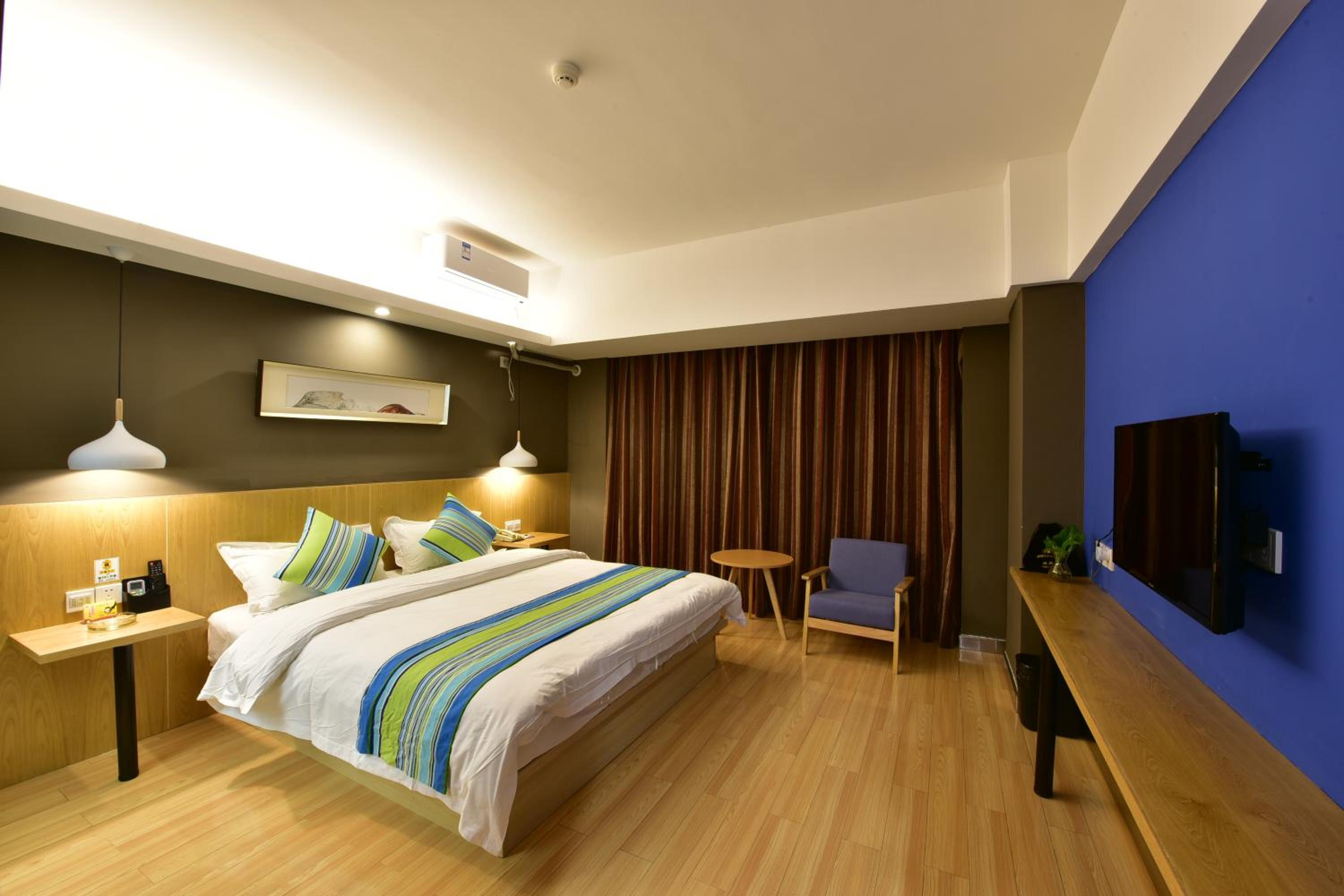 Superior Queen Room photo 2