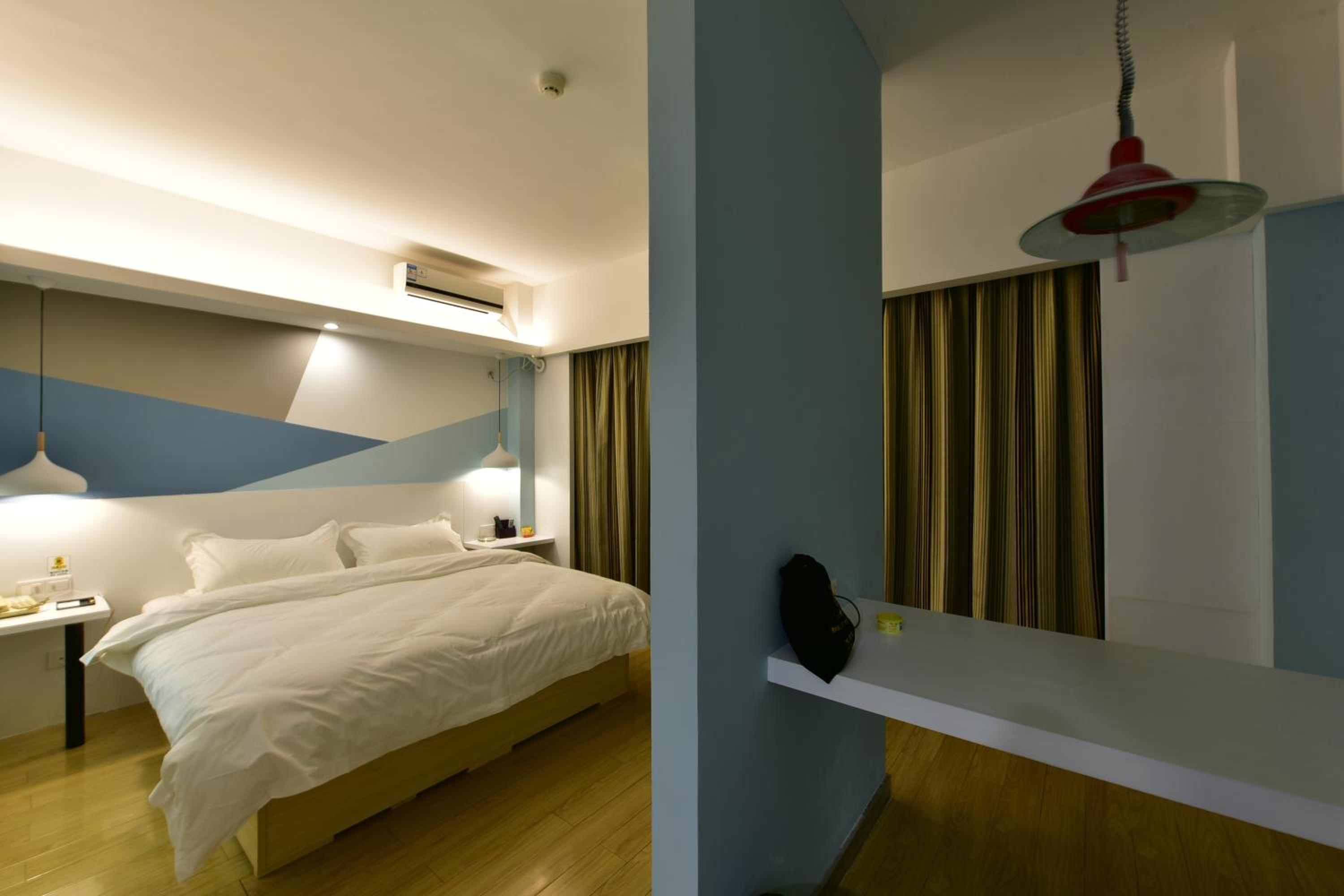 Superior Queen Room photo 1