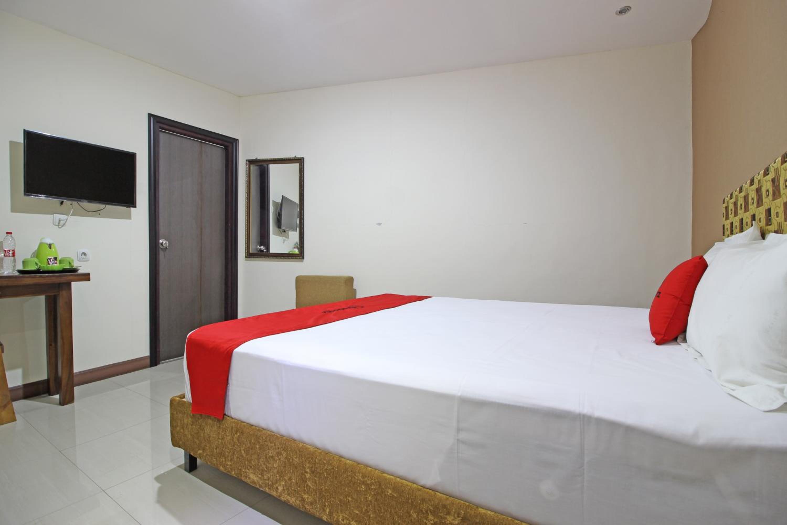 Deluxe Double Room - Photo 4