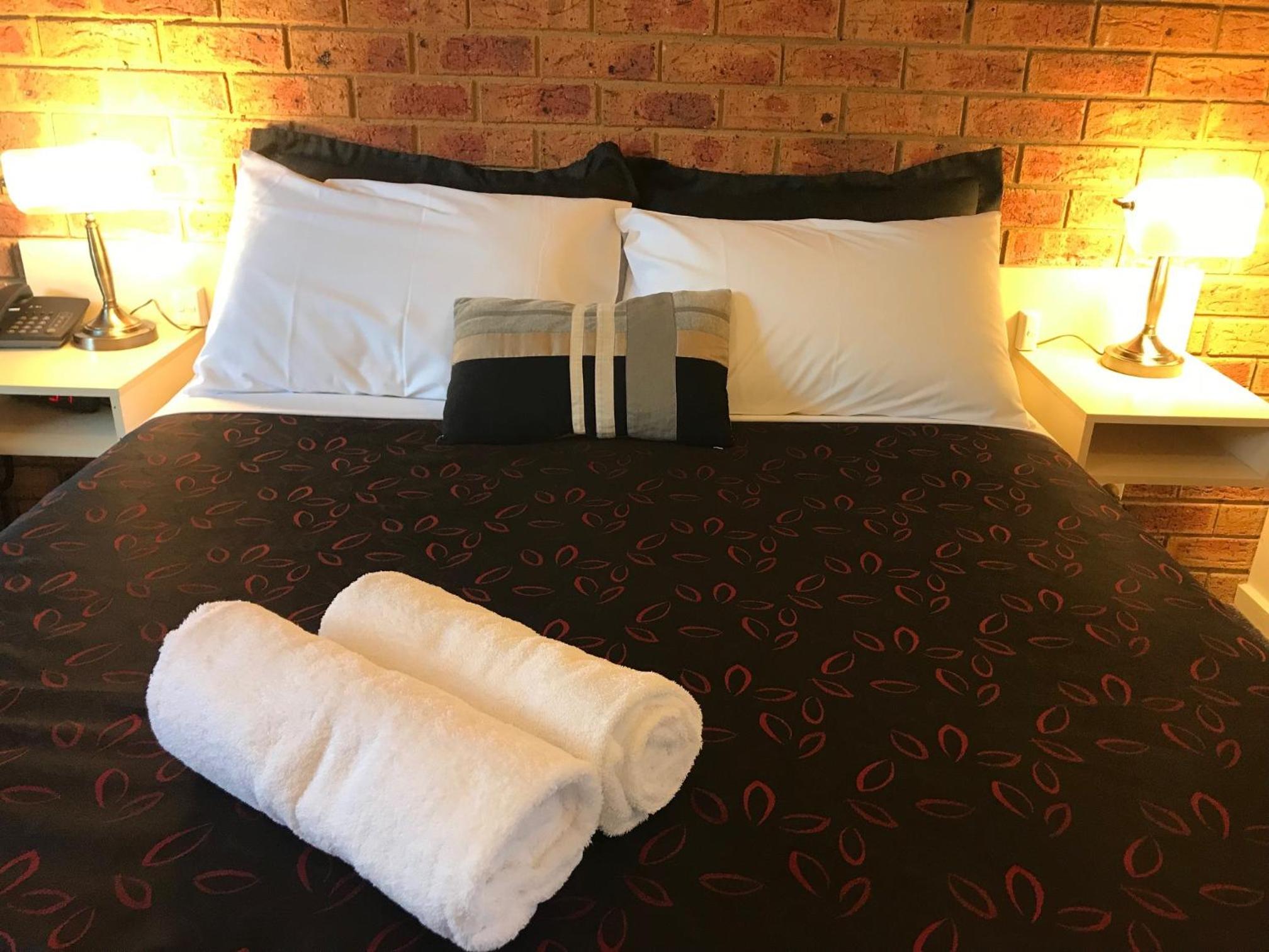 Queen Room photo 3