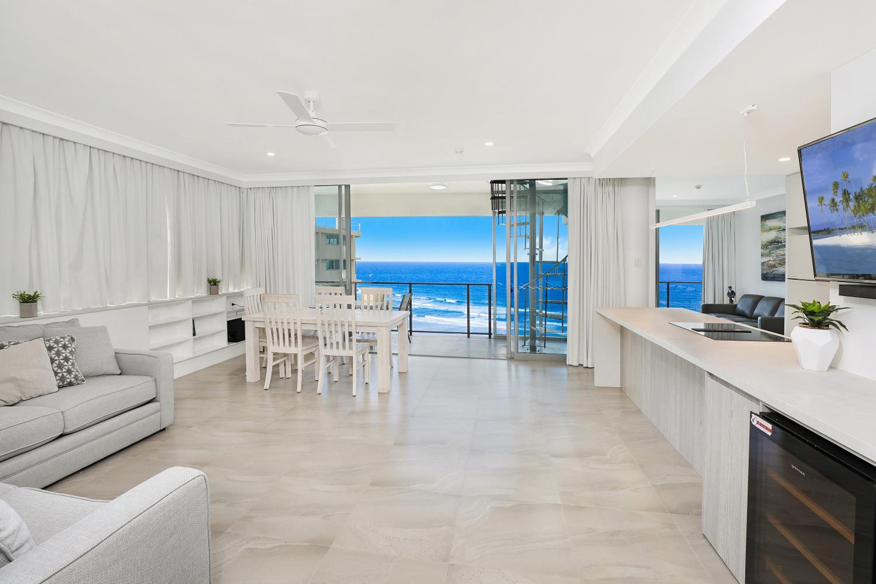 3 Bedroom Ocean View Penthouse