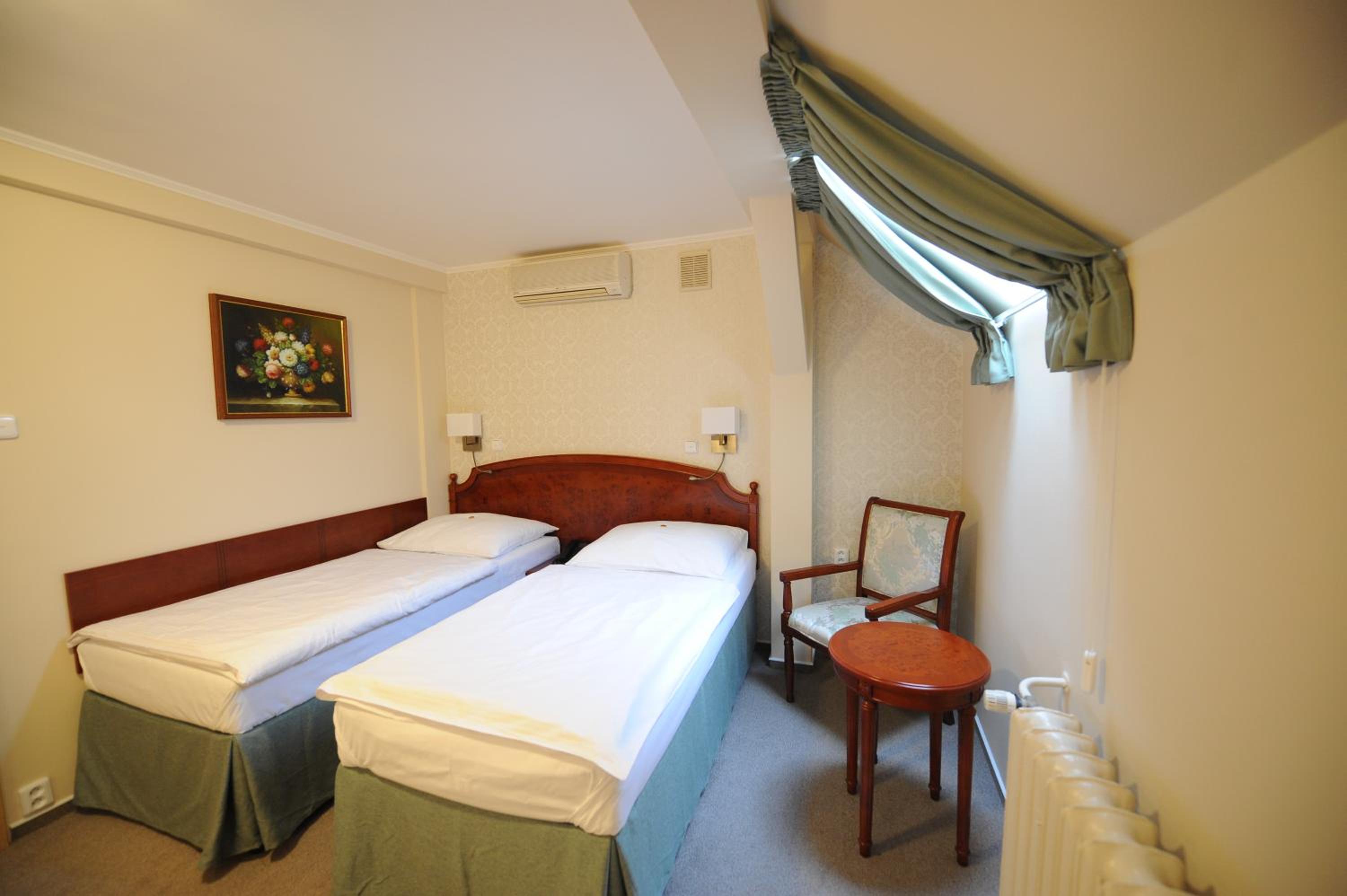 Double Room - Photo 1