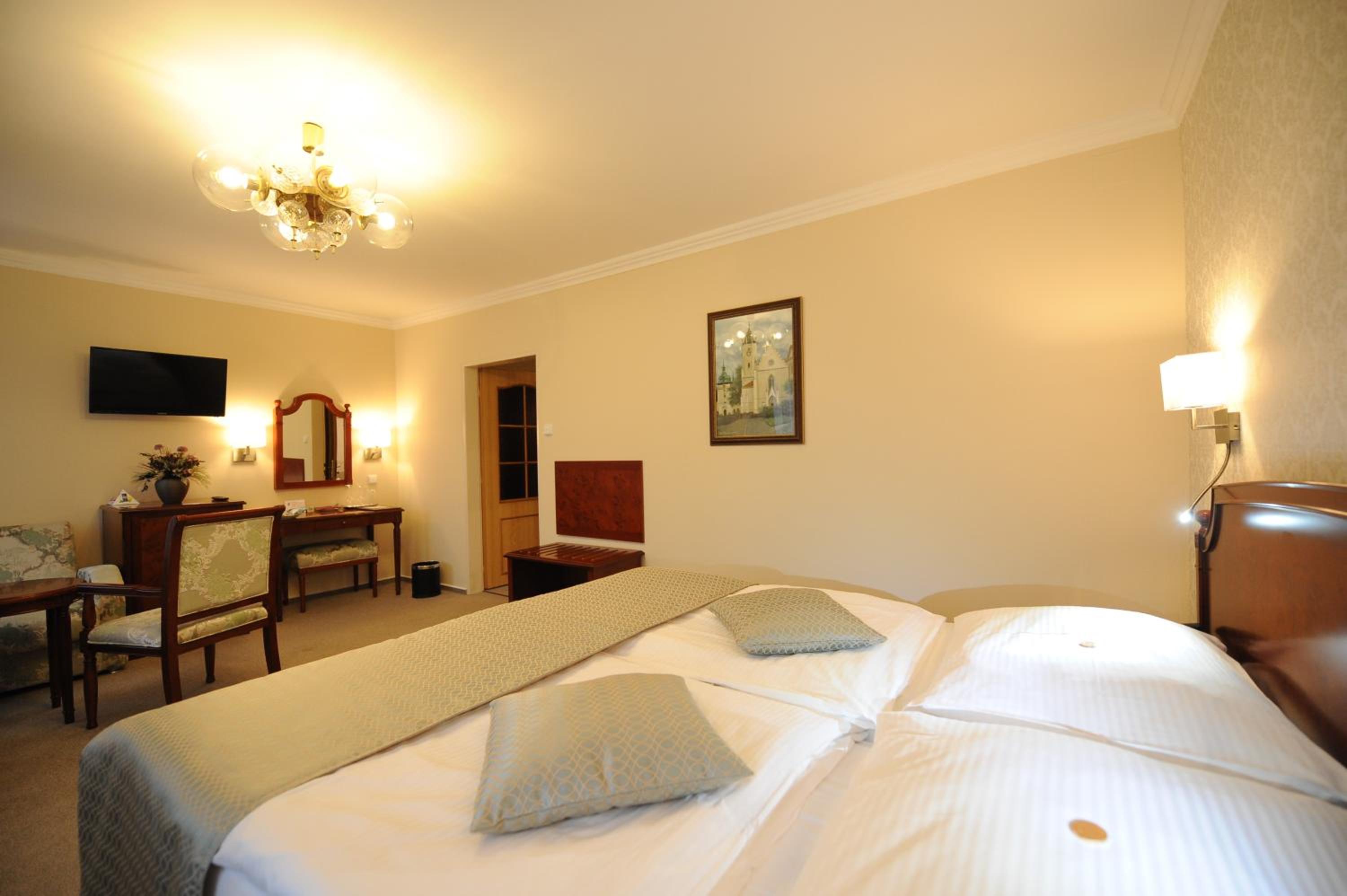 Double Room - Photo 14