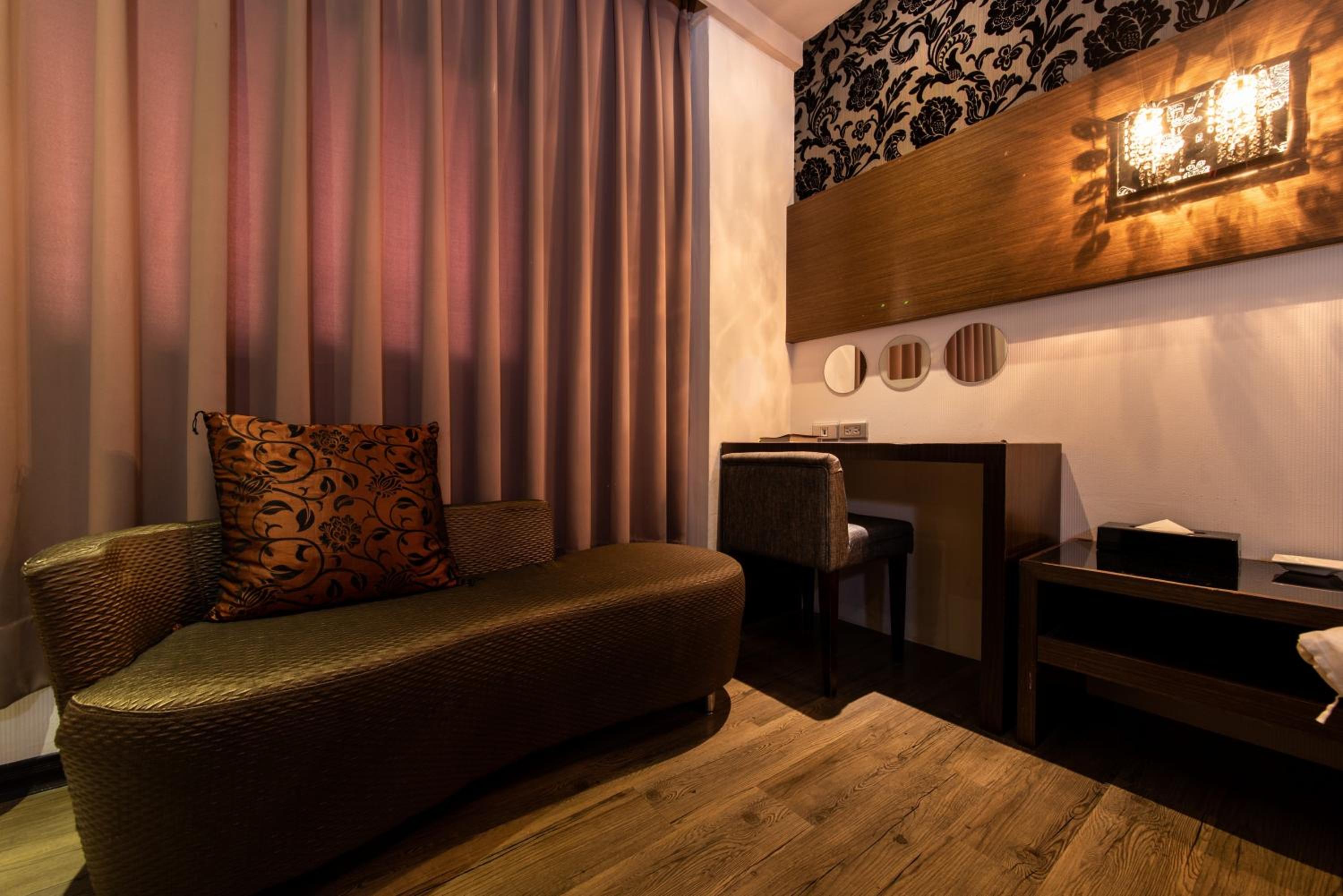 Classic Double Room - Photo 5