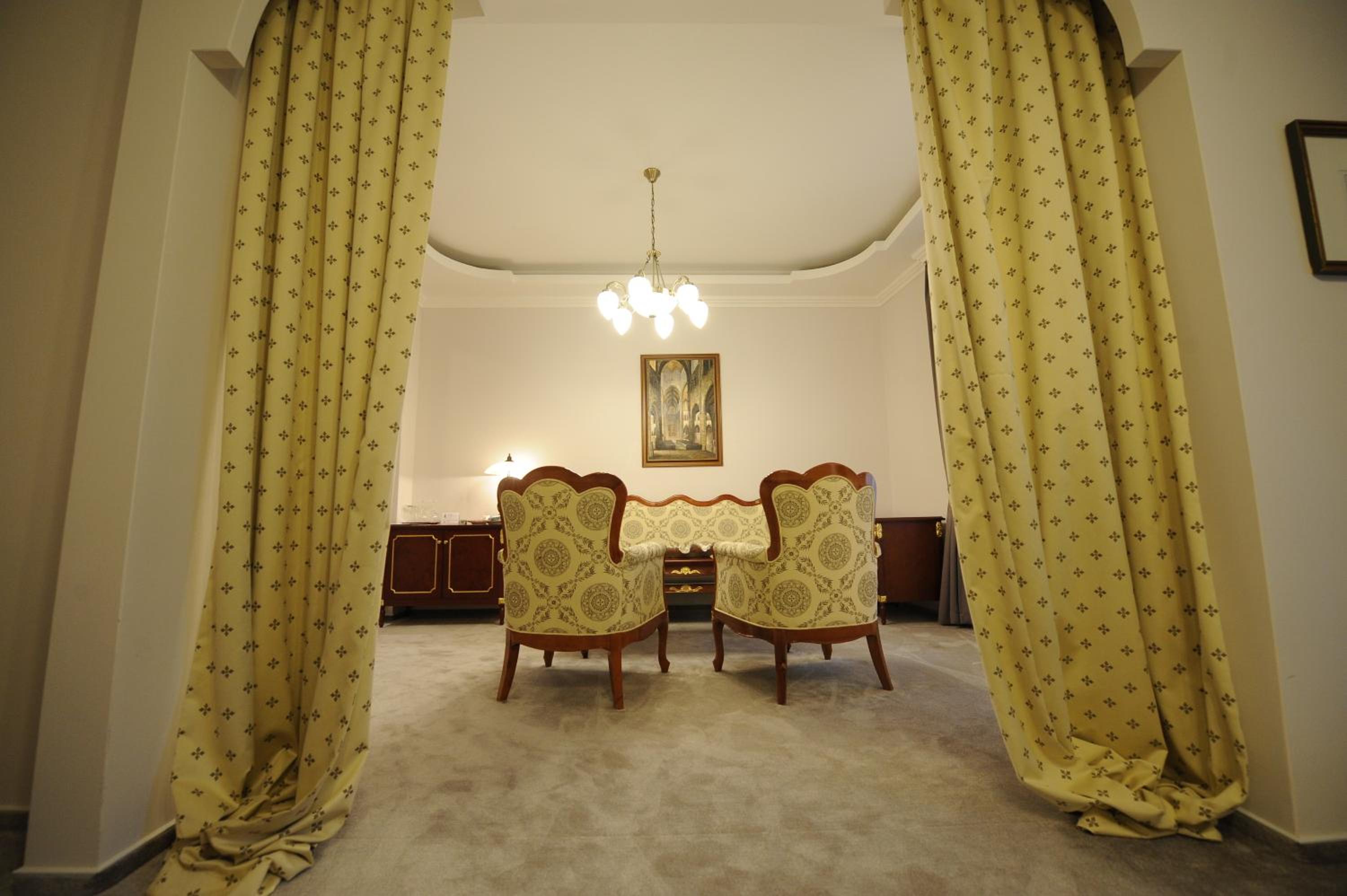 Deluxe Double Room - Photo 4