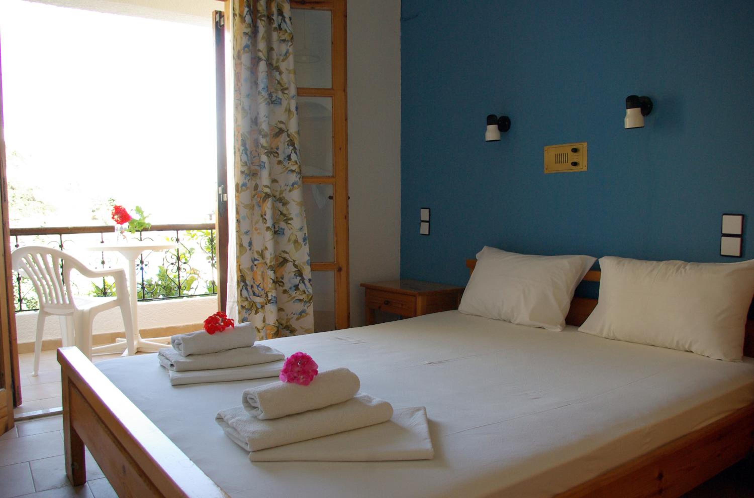 Double or Twin Room photo 2