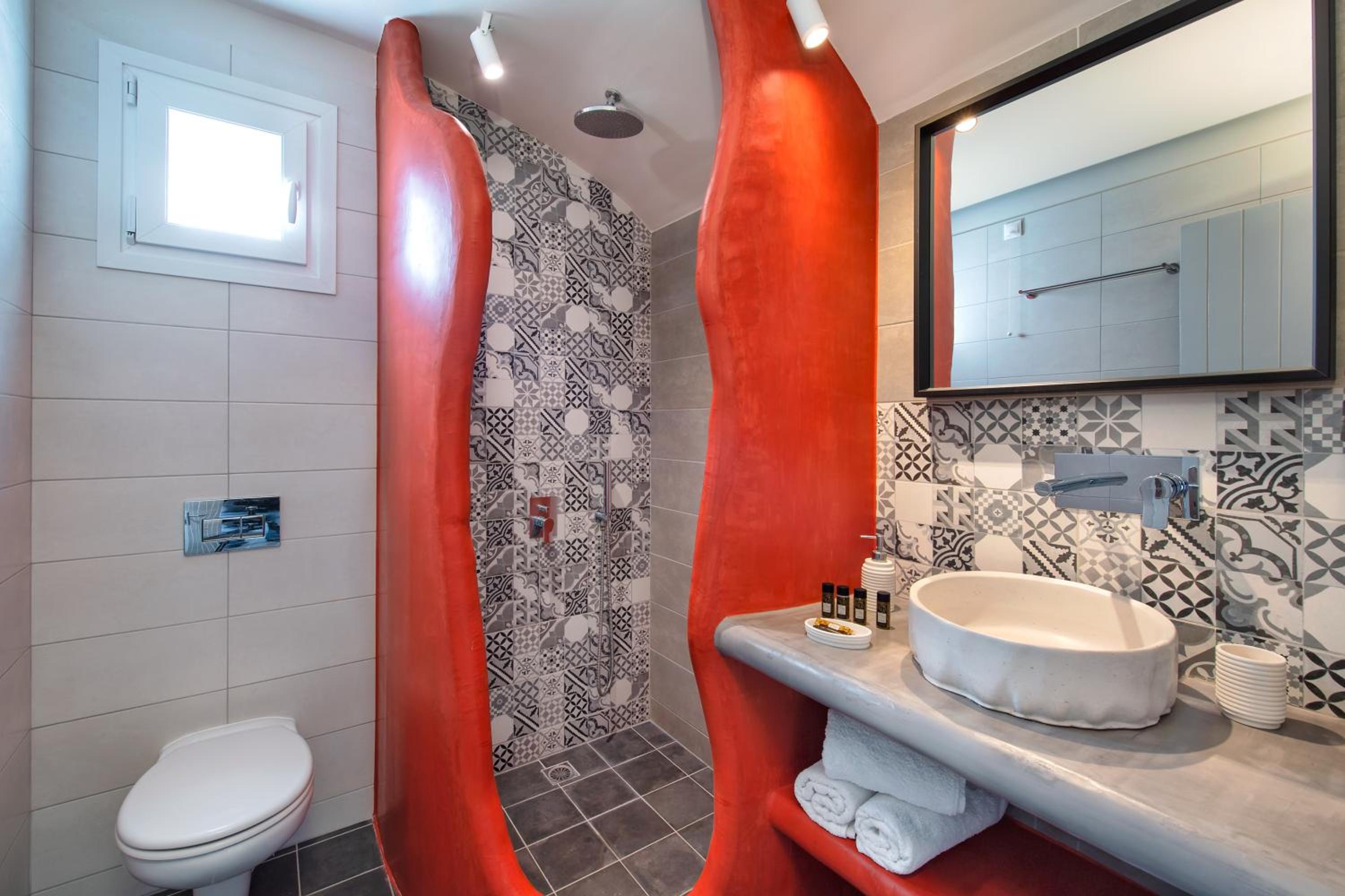 Double or Twin Room - Photo 10