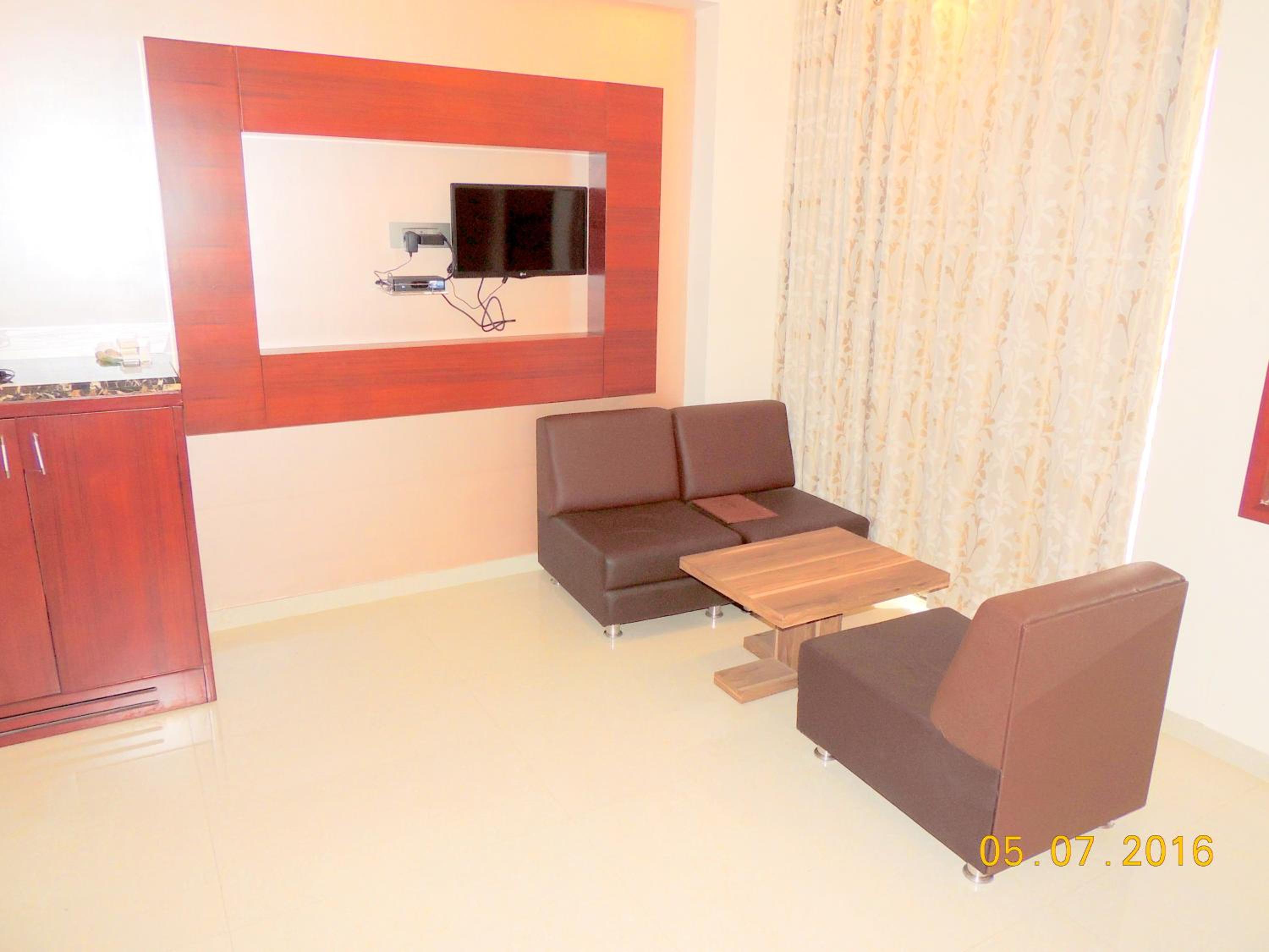 Deluxe King Room photo 3