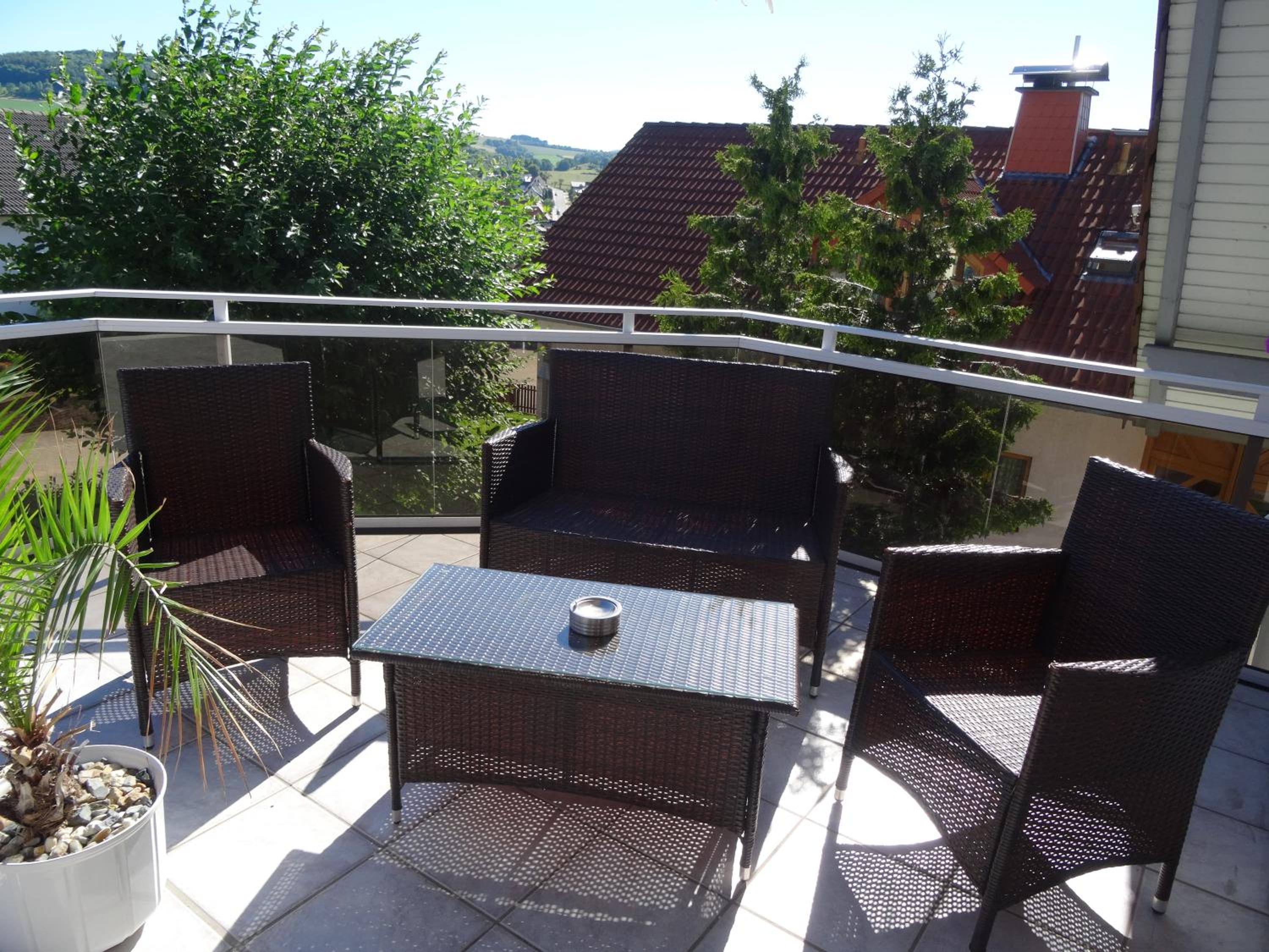 Apartment with Balcony photo 2