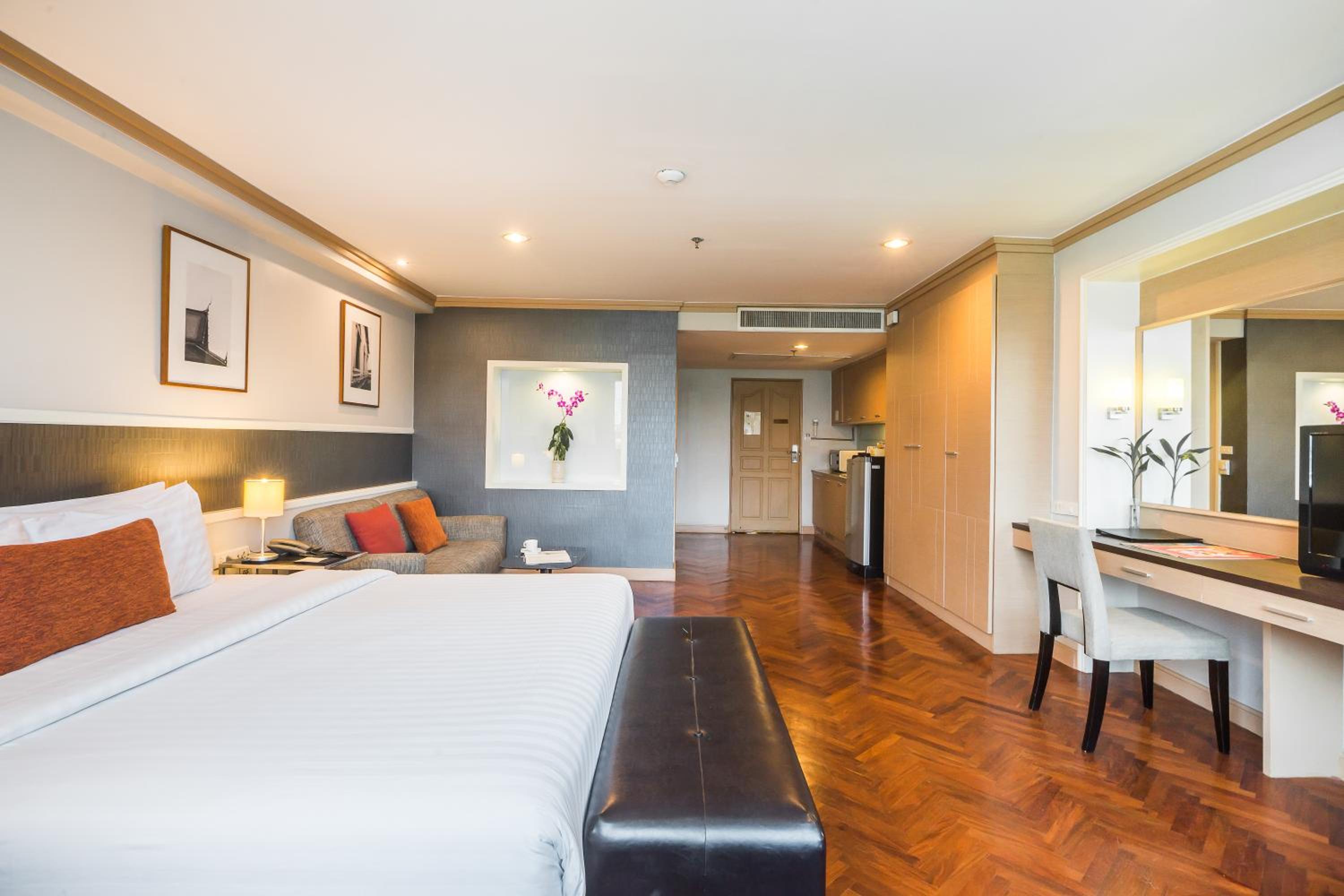 Alt Hotel Nana by UHG -Nearby Benjakitti Park & Queen Sirikit National Convention Center — photo 219
