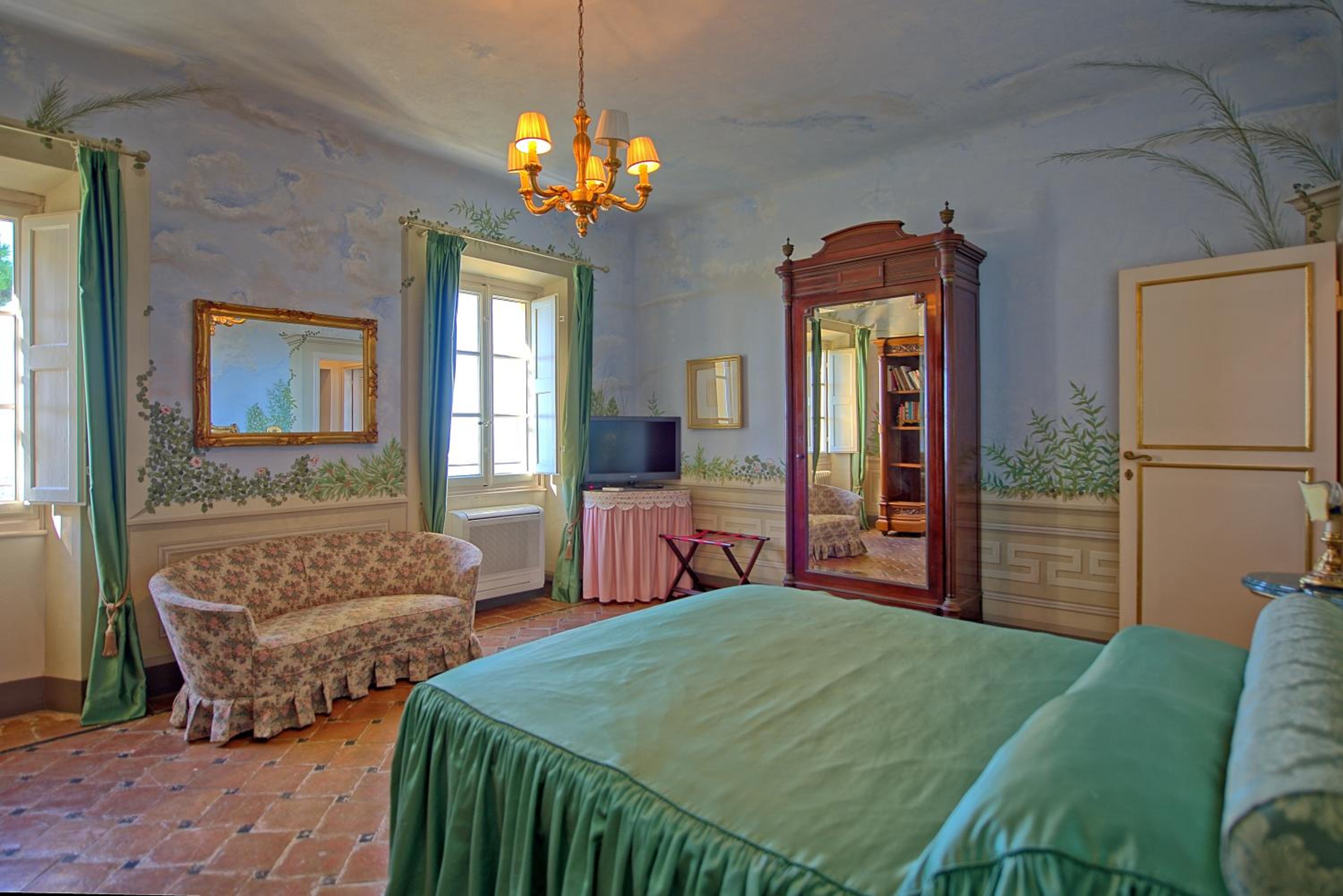 Villa with Private Pool photo 3