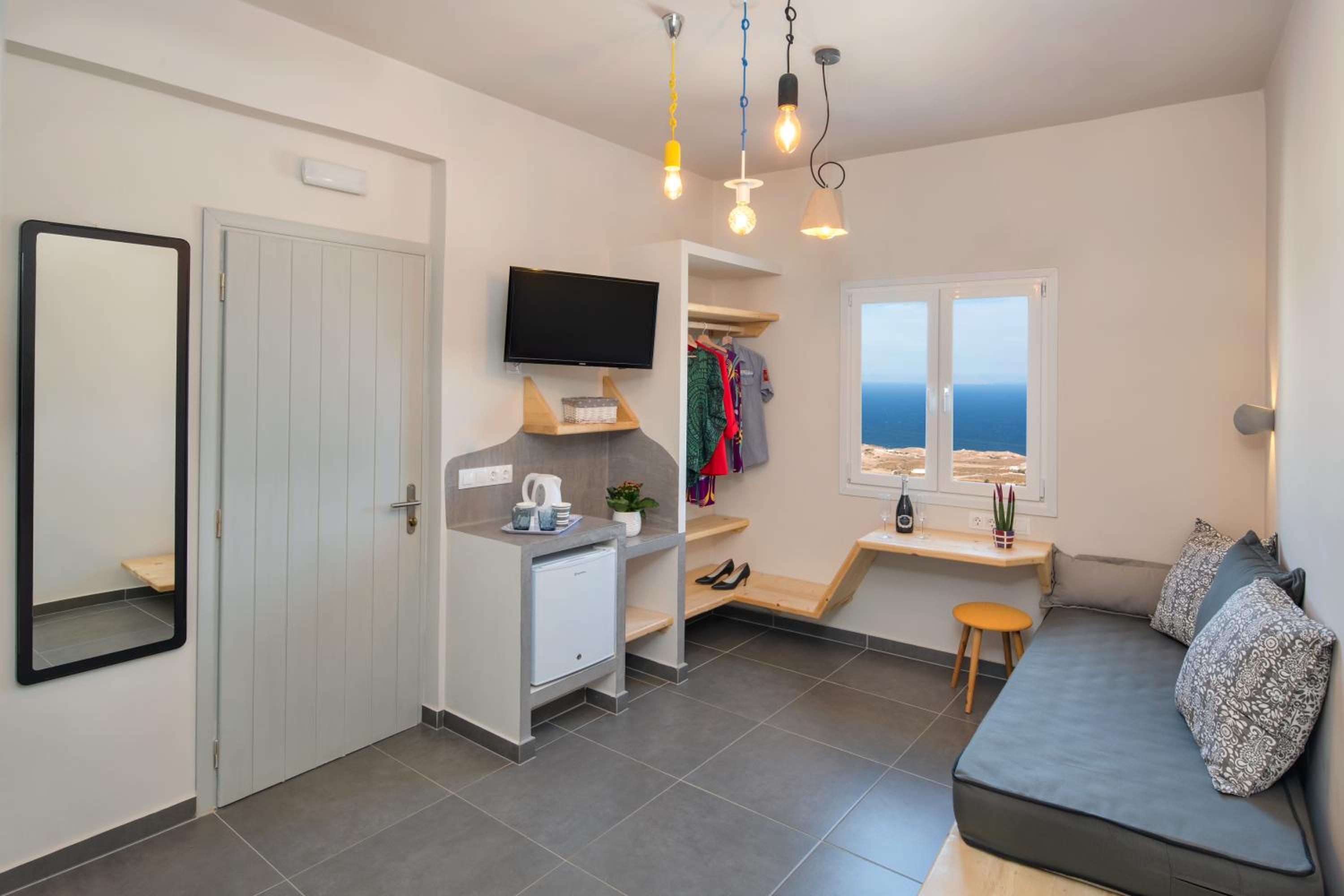 Superior Double or Twin Room - Photo 23