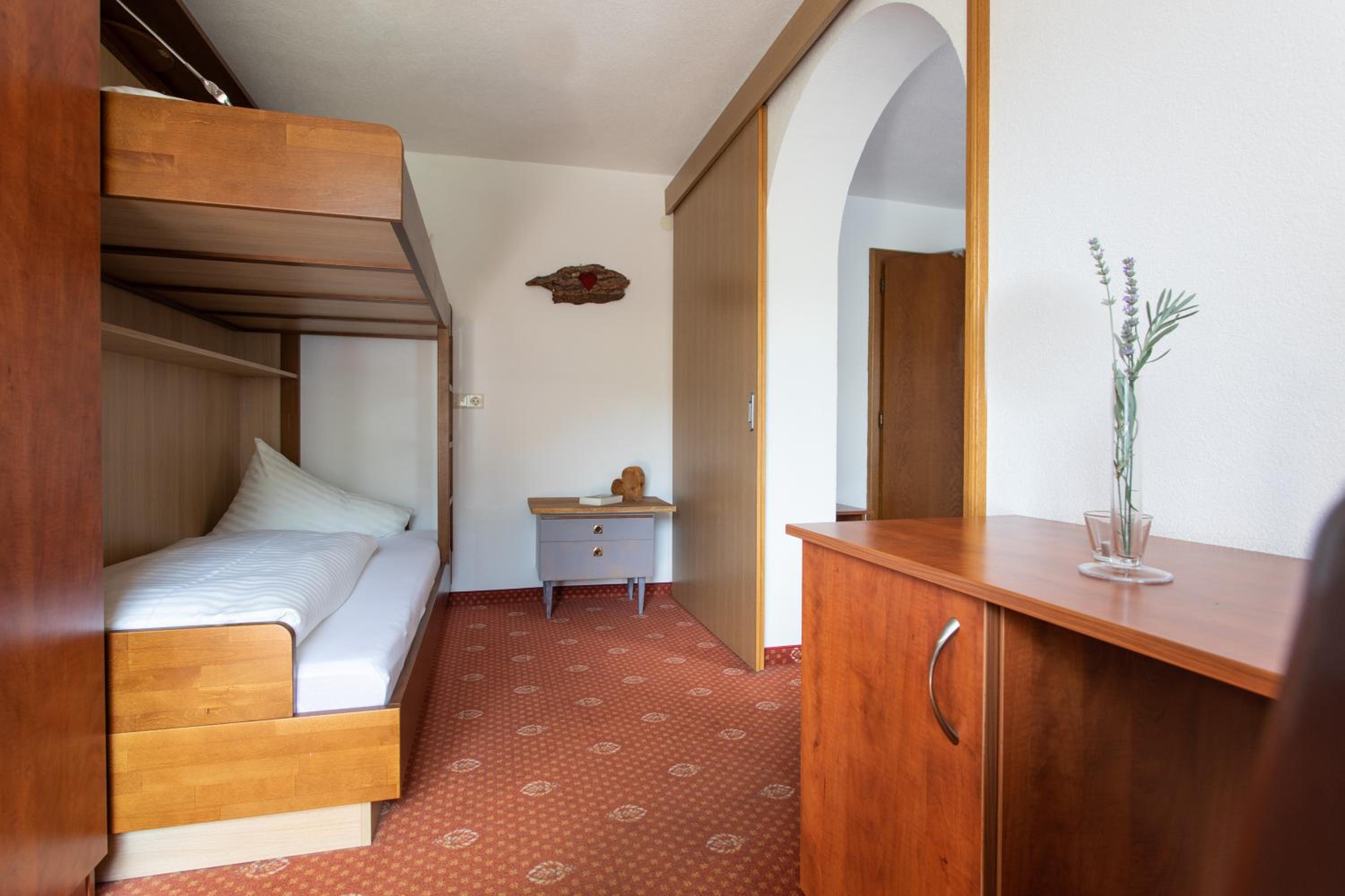 Family Room with Balcony photo 3