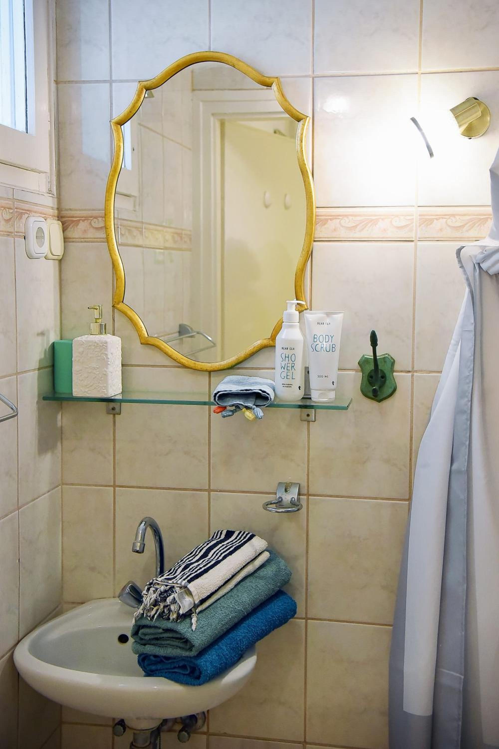 Apartment - Photo 34