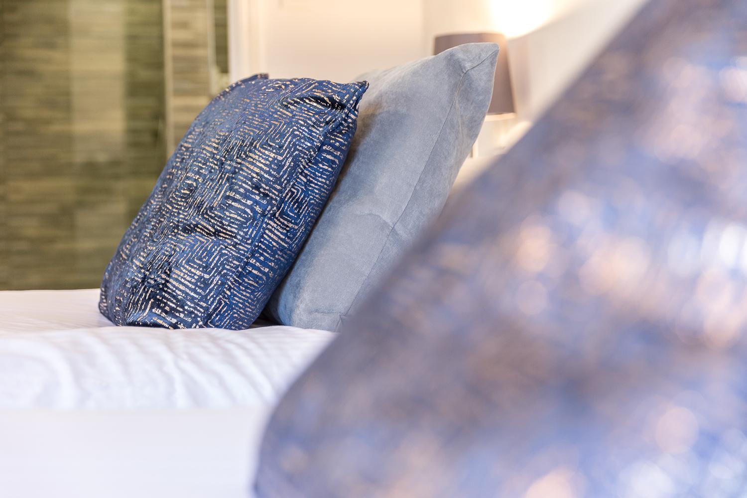 Luxury King or Twin Suite photo 2