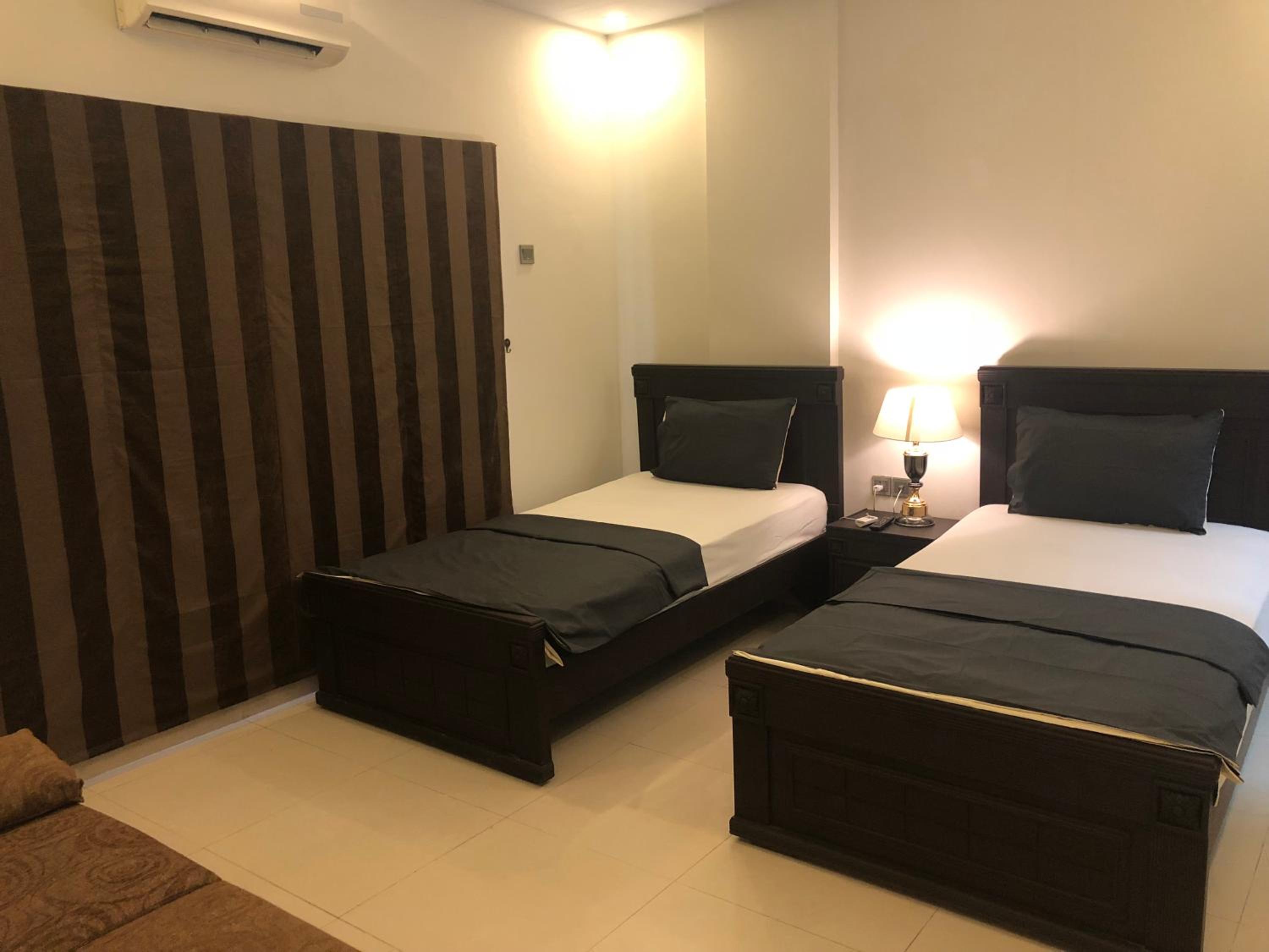 Deluxe Twin Room - Photo 1