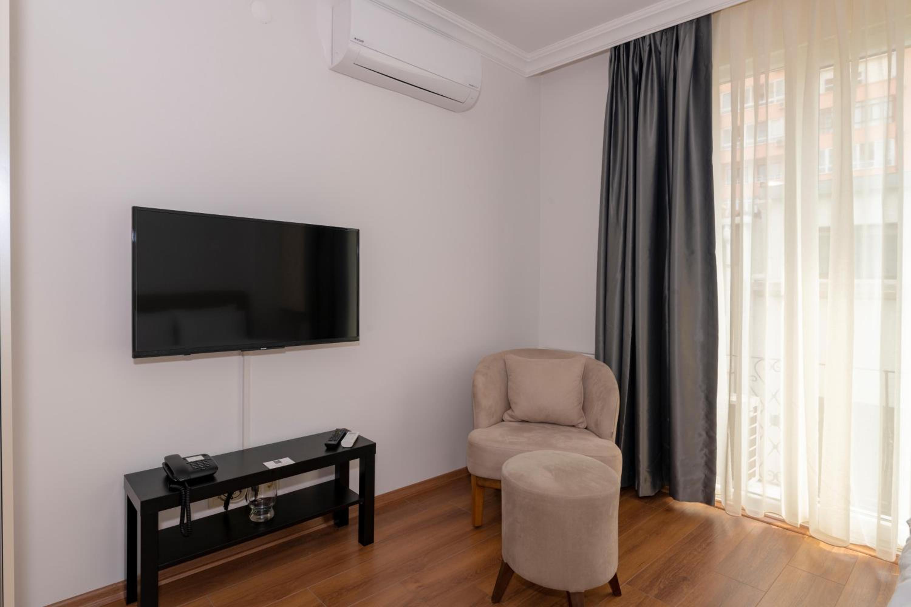 Superior Twin Room photo 3
