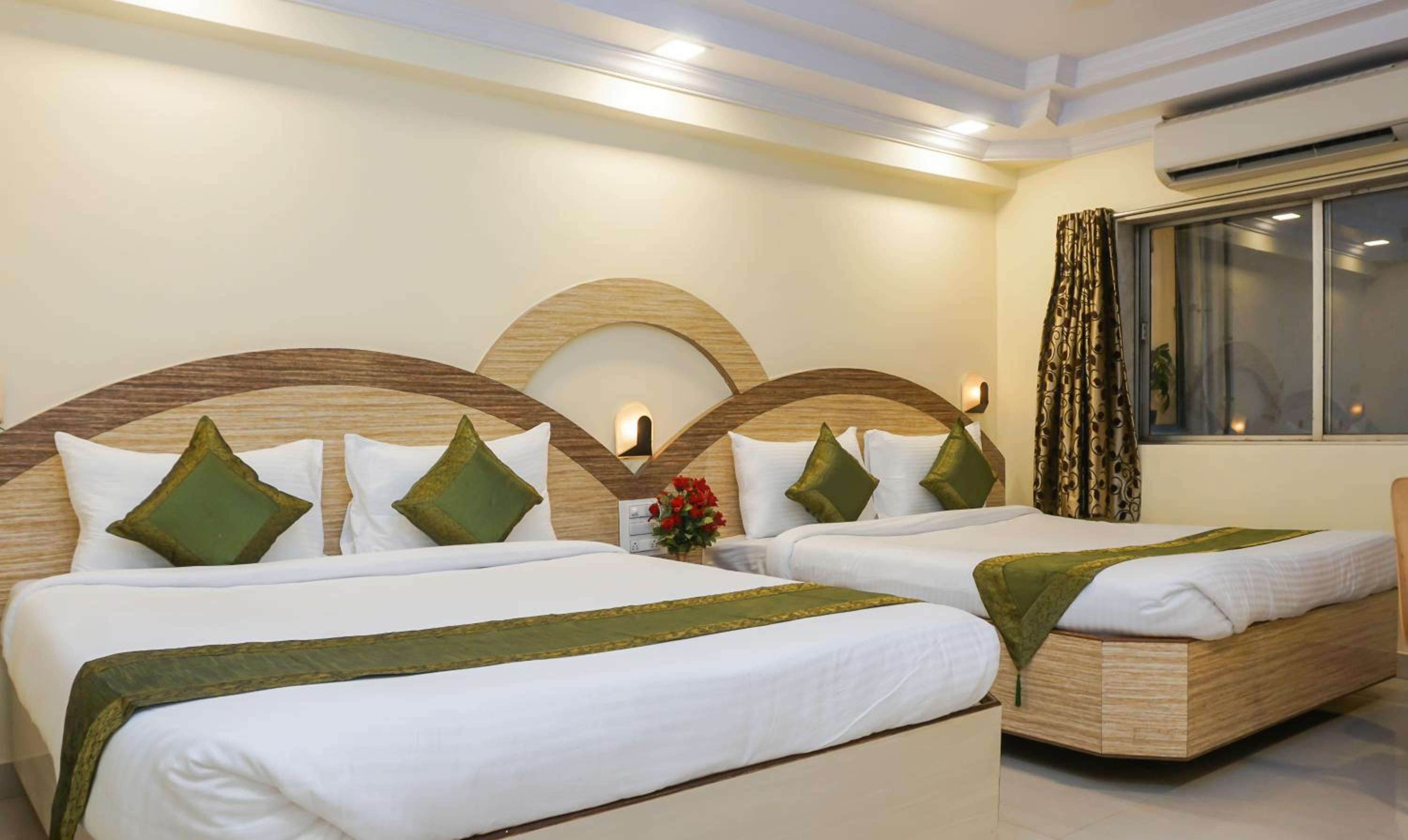 Superior Room - Photo 11