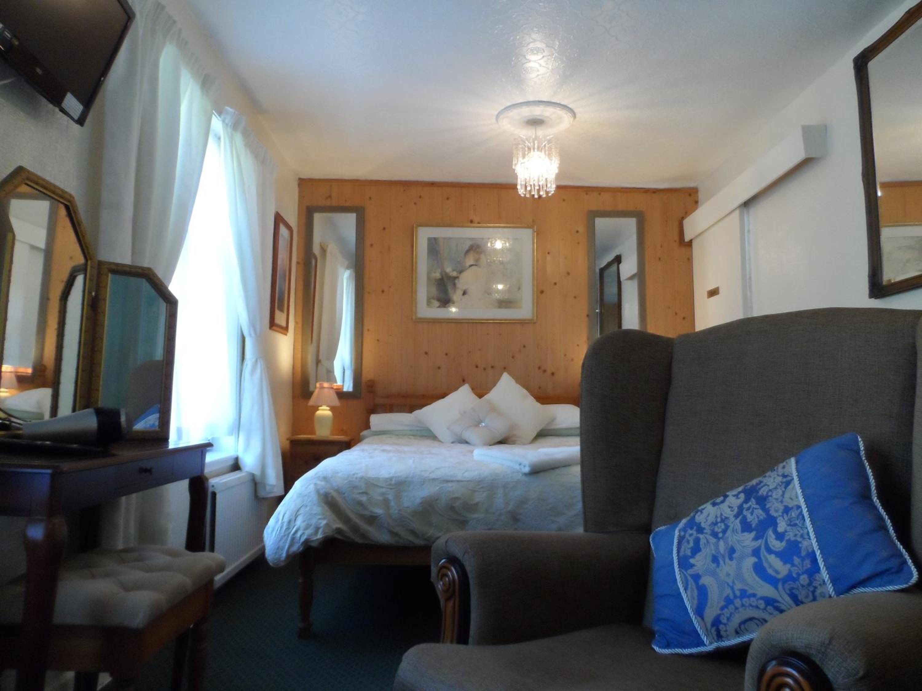 Deluxe Double Room photo 3