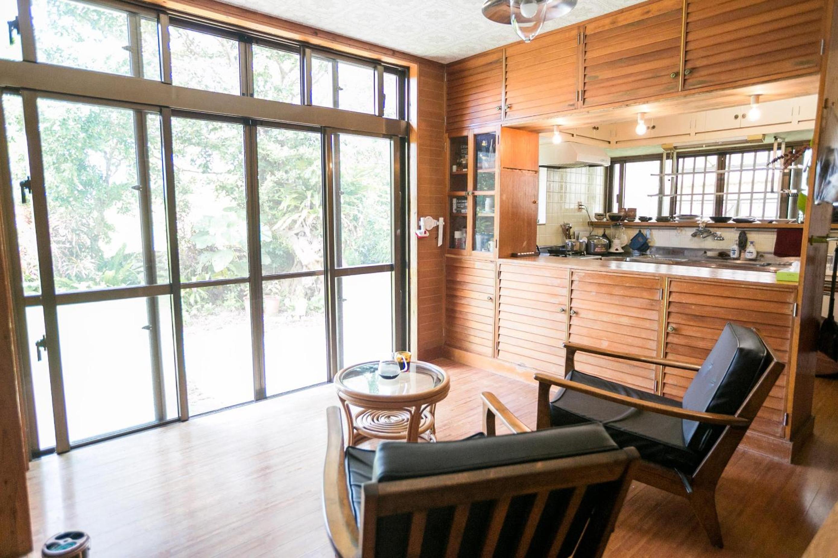 Four-Bedroom House - Photo 7