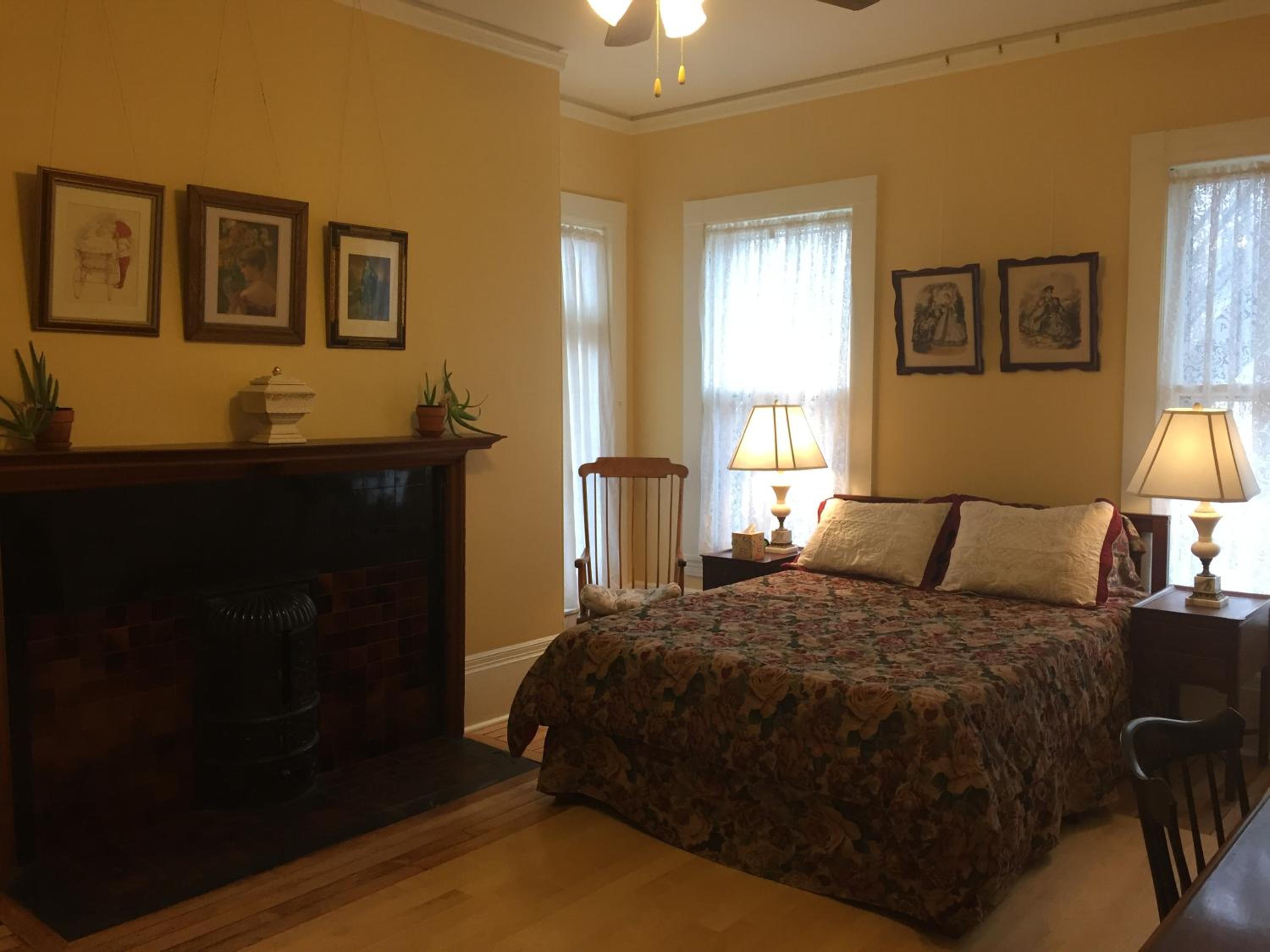 Deluxe Queen Room photo 1